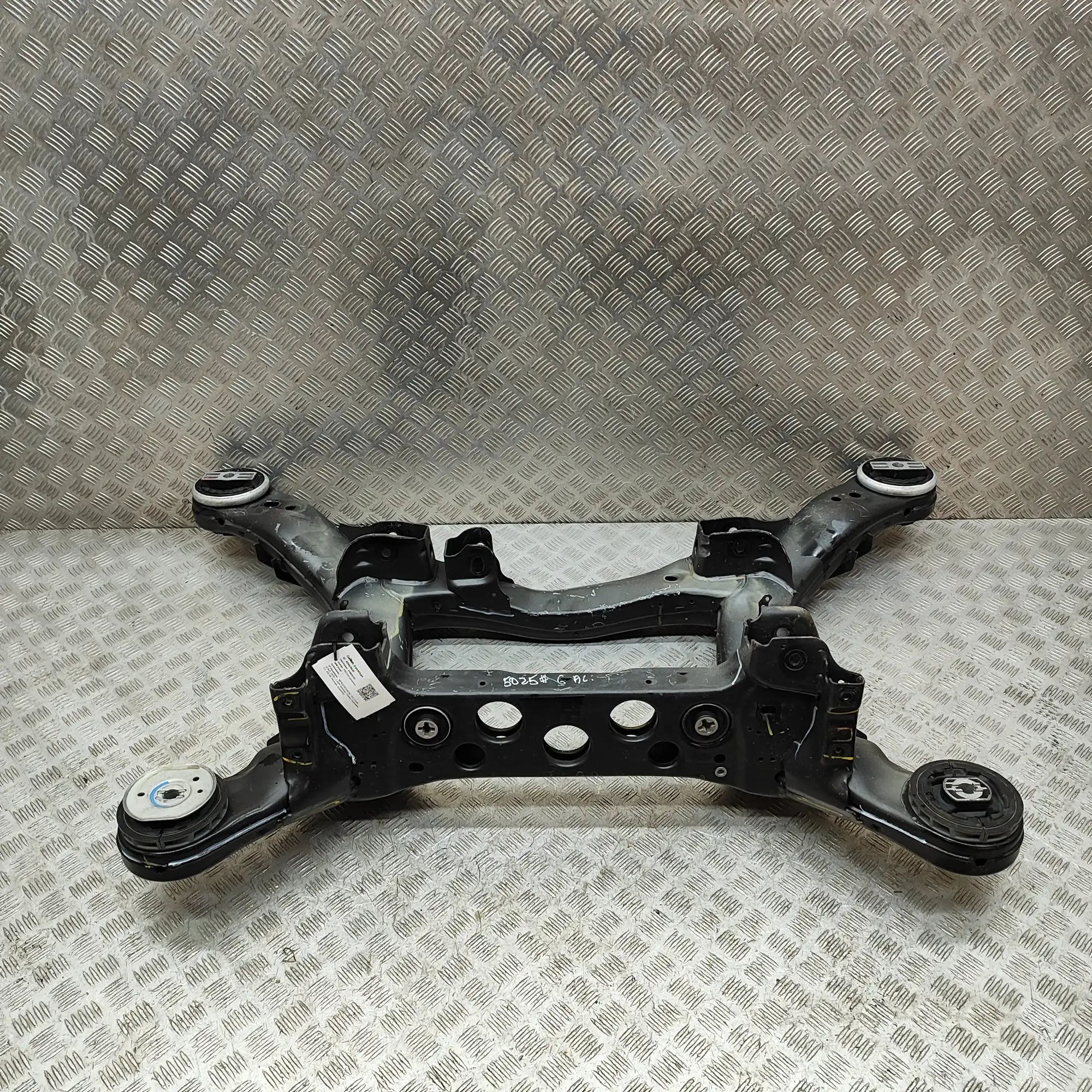 Mercedes-Benz GLE (W167) Rear subframe Rear subframe — MERCEDES BENZ GLE (W167) (2019-...