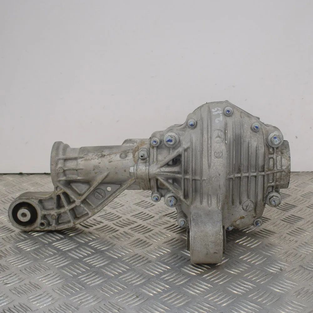 Mercedes-Benz ML / GLE (W166) front differential Front differential — MERCEDES BENZ GLE (W166) (...