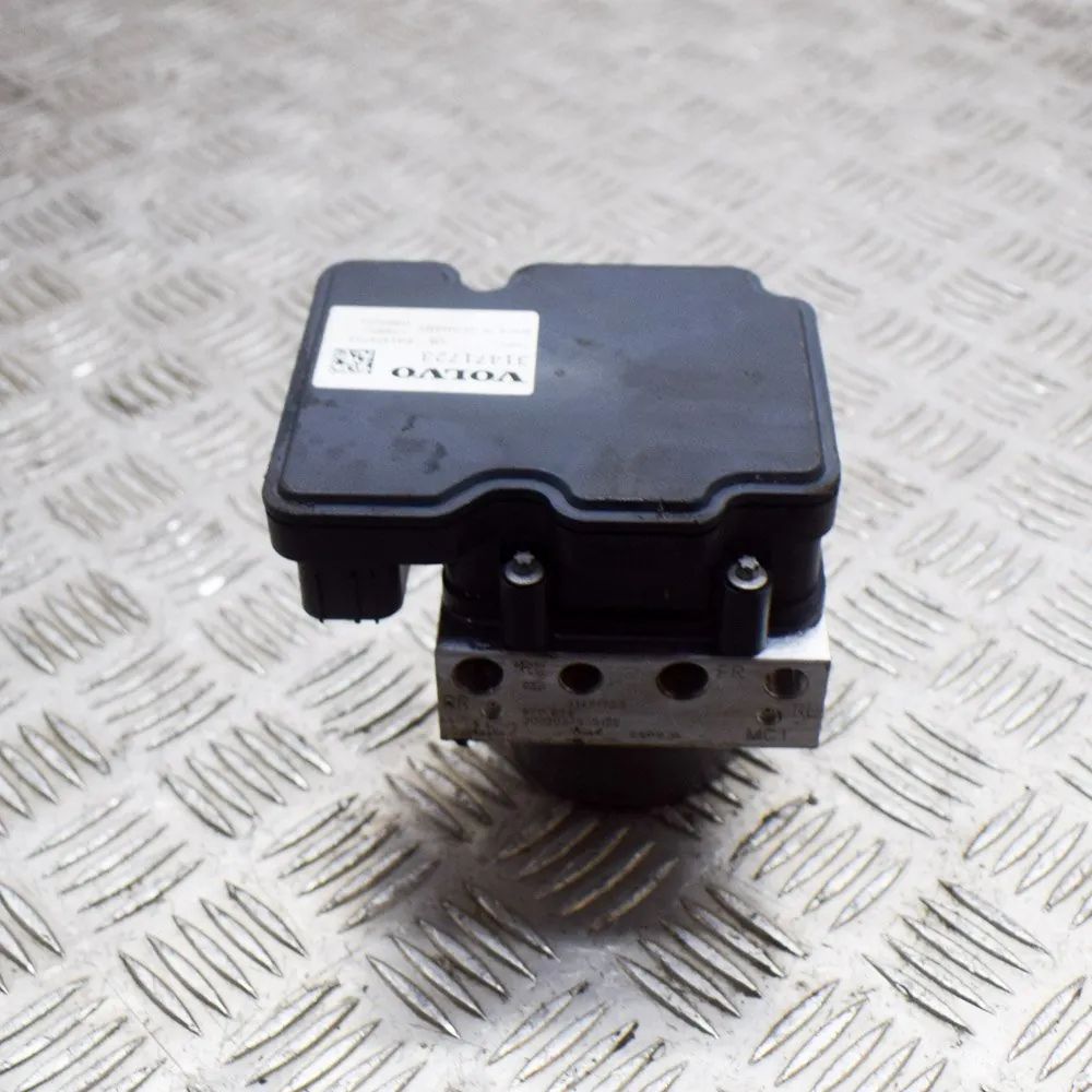 Volvo XC40 / EX40 ABS hydraulic pump ABS Pump — VOLVO XC40 (2018-2024) — 31471723,97...