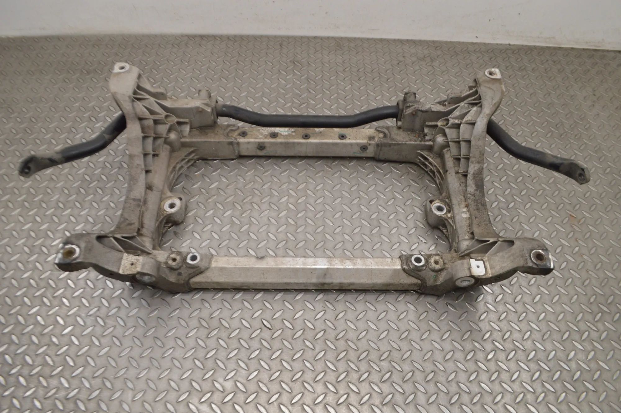 Maserati Ghibli Front subframe Front subframe — MASERATI GHIBLI (M157) (2013-2...