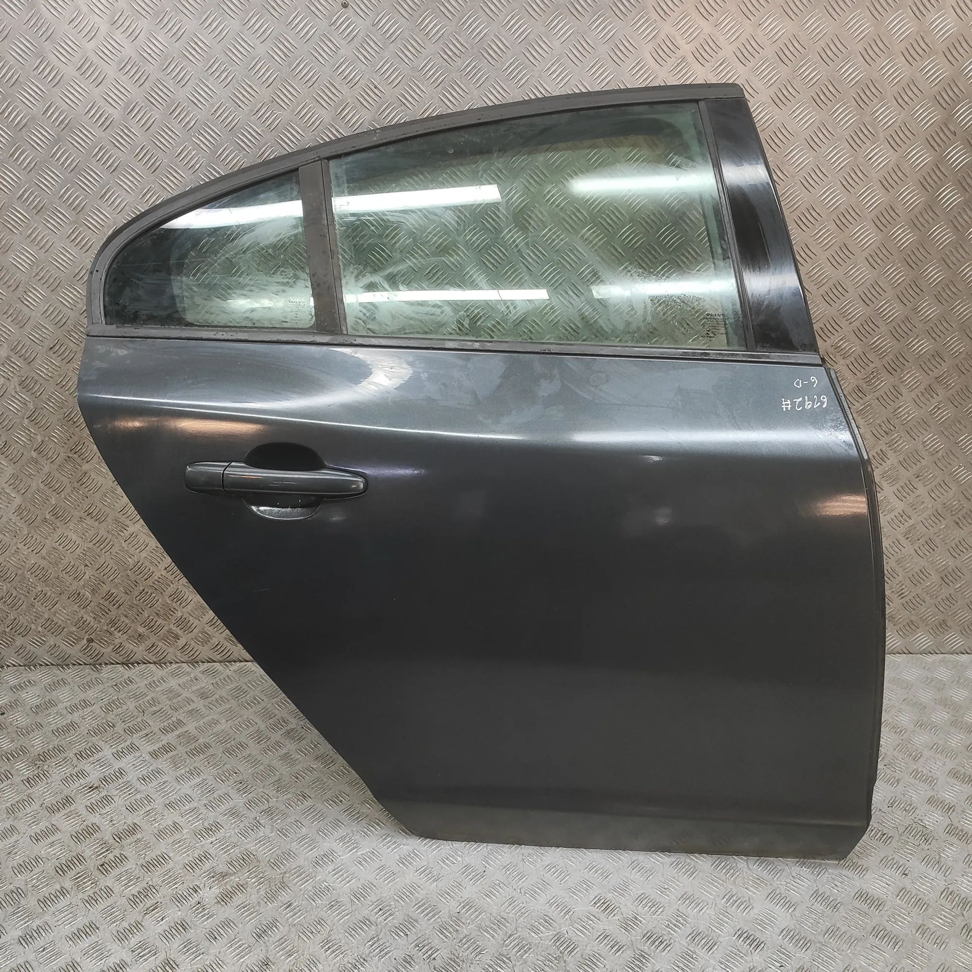 Volvo S60 Door — rear right Door — rear right — VOLVO S60 II / V60 I (2010-...