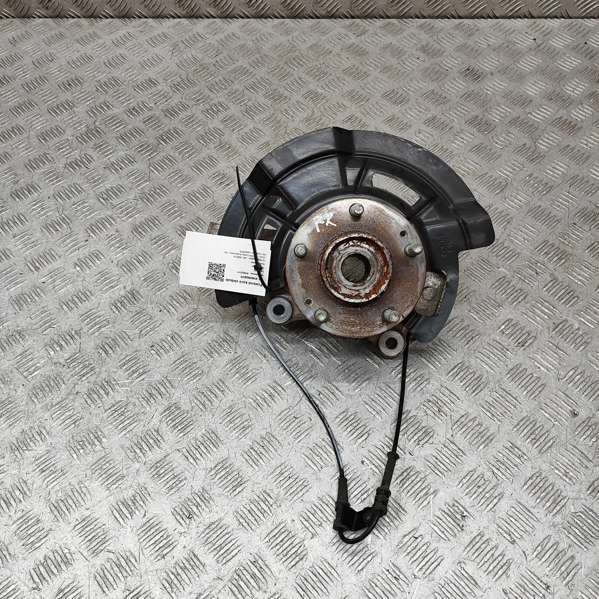 Kia Niro Front Left Wheel Hub Front Left Wheel Hub — KIA NIRO (II) (2022-PRES...