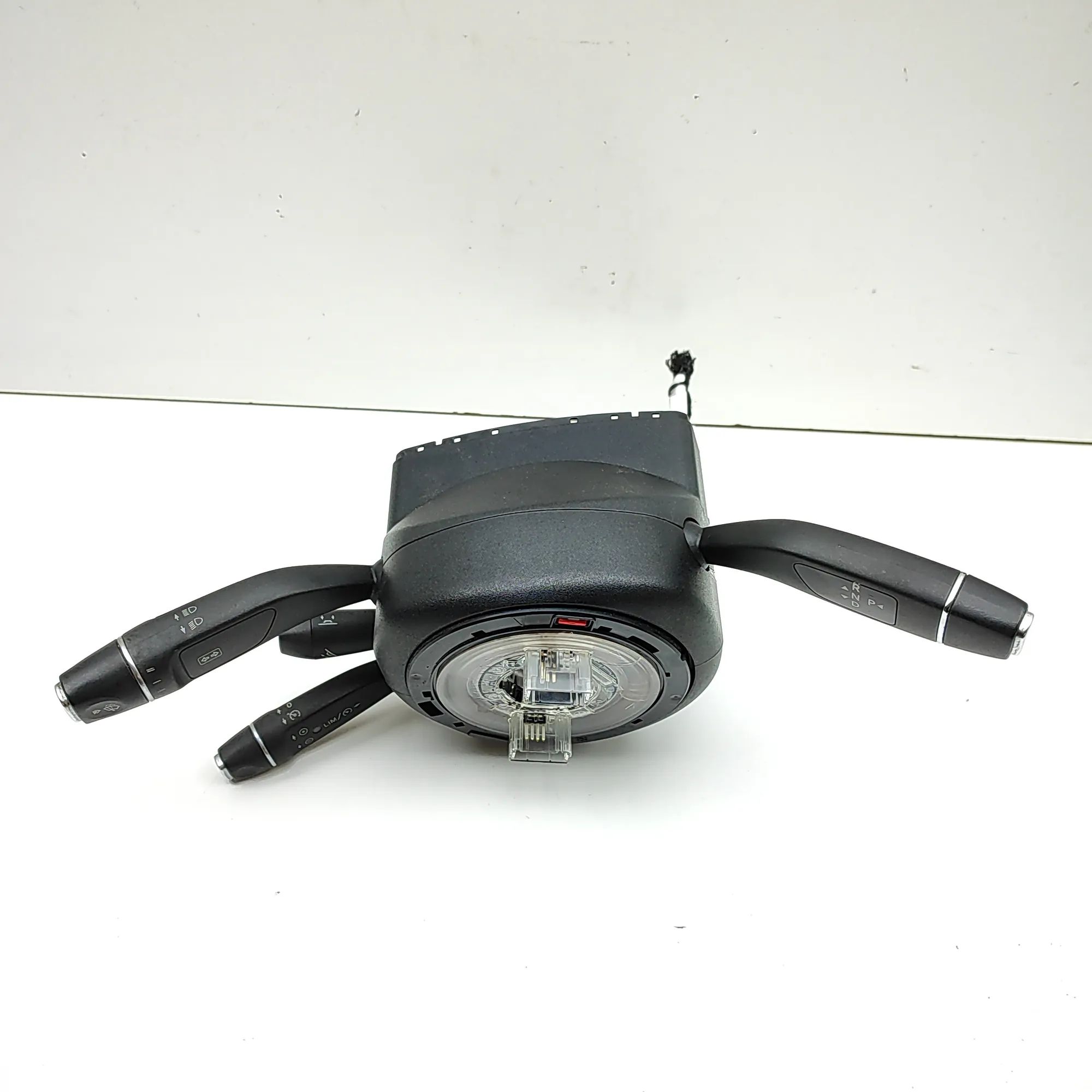 Mercedes-Benz A (W176) Indicator Wiper Stalk Switch Indicator Wiper Stalk Switch — MERCEDES BENZ S-...
