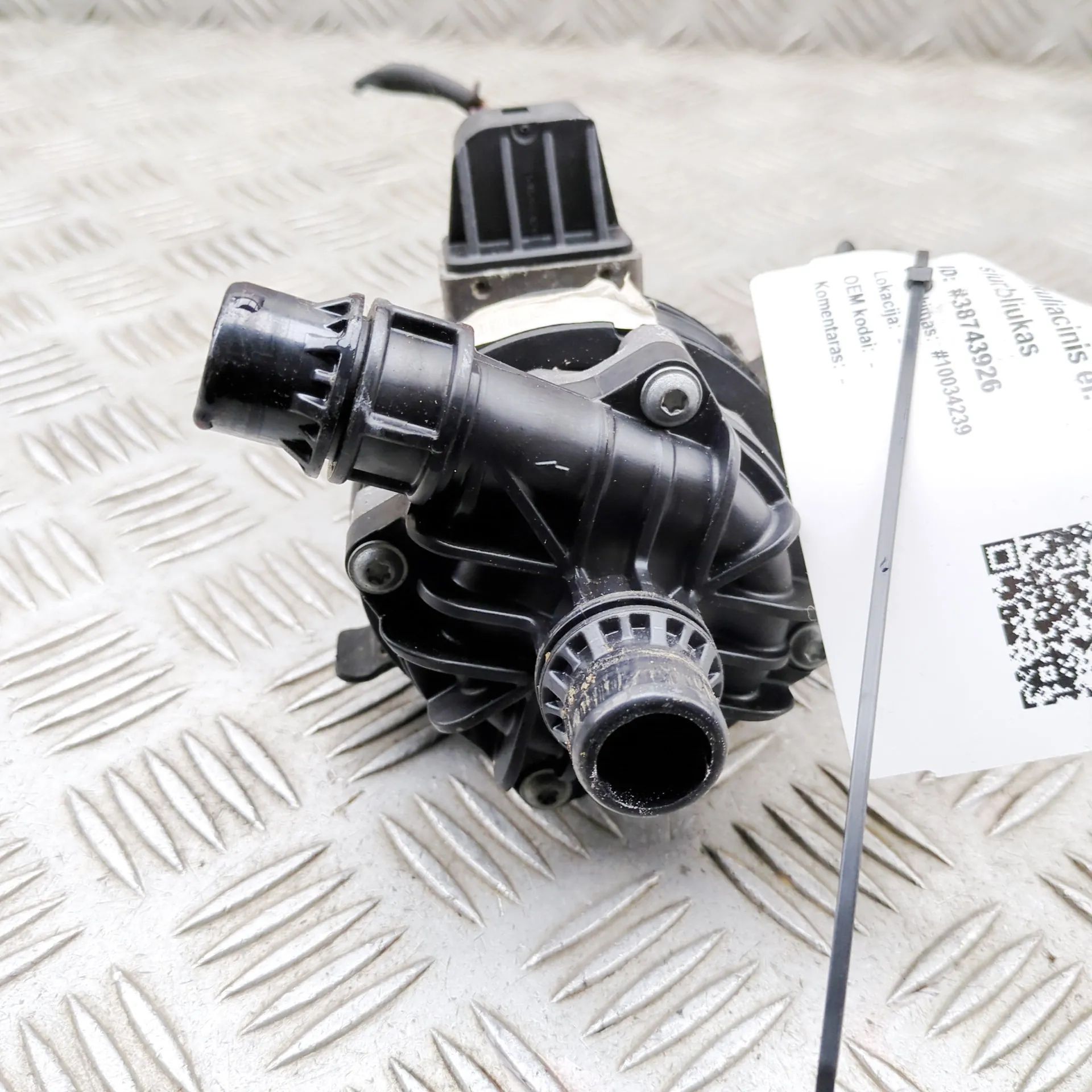 Mercedes-Benz EQC (N293) Auxiliary Water Pump Auxiliary Water Pump — MERCEDES BENZ EQC (N293)...