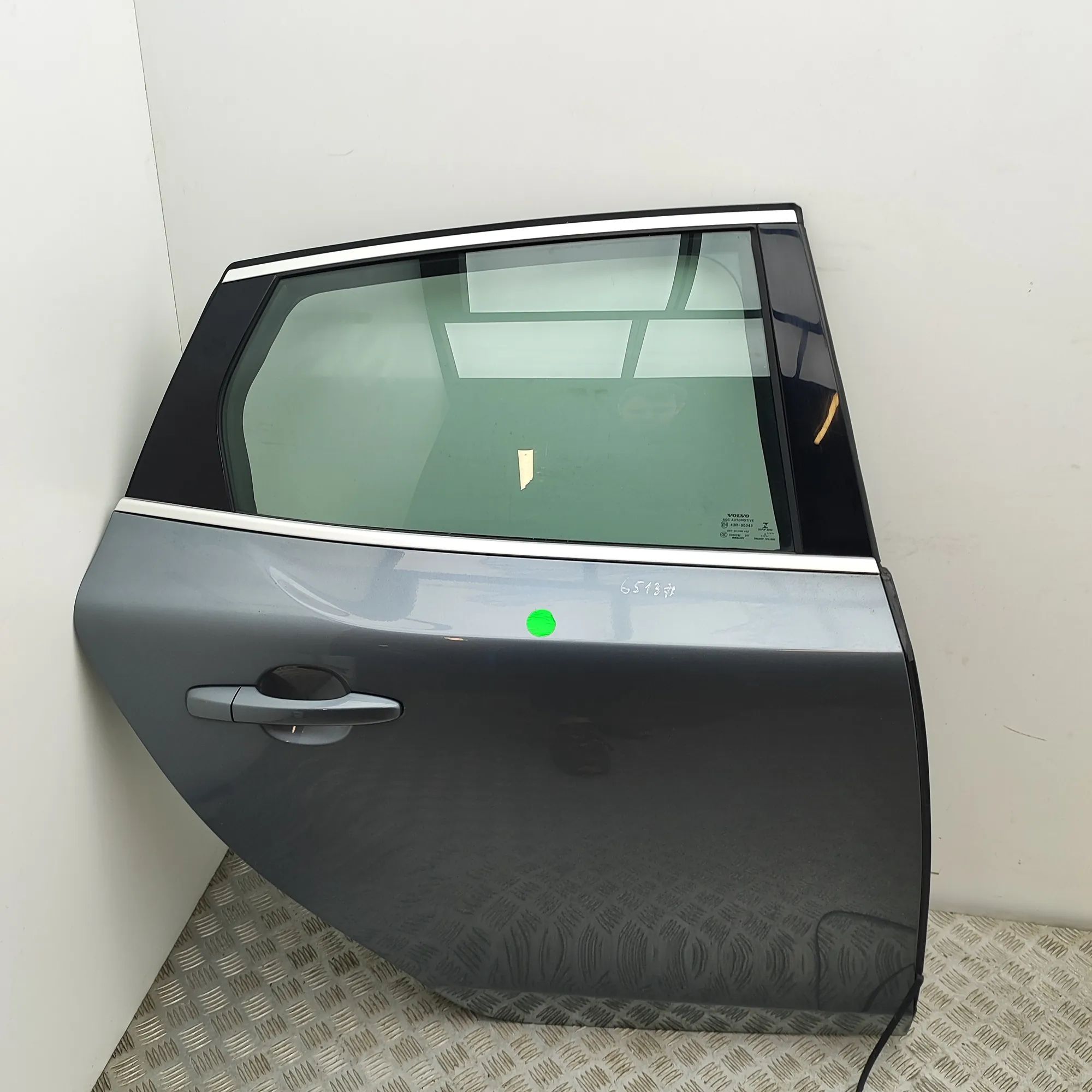 Volvo V40 Door — rear right Door — rear right — VOLVO V40 (2012-2019) — 323...