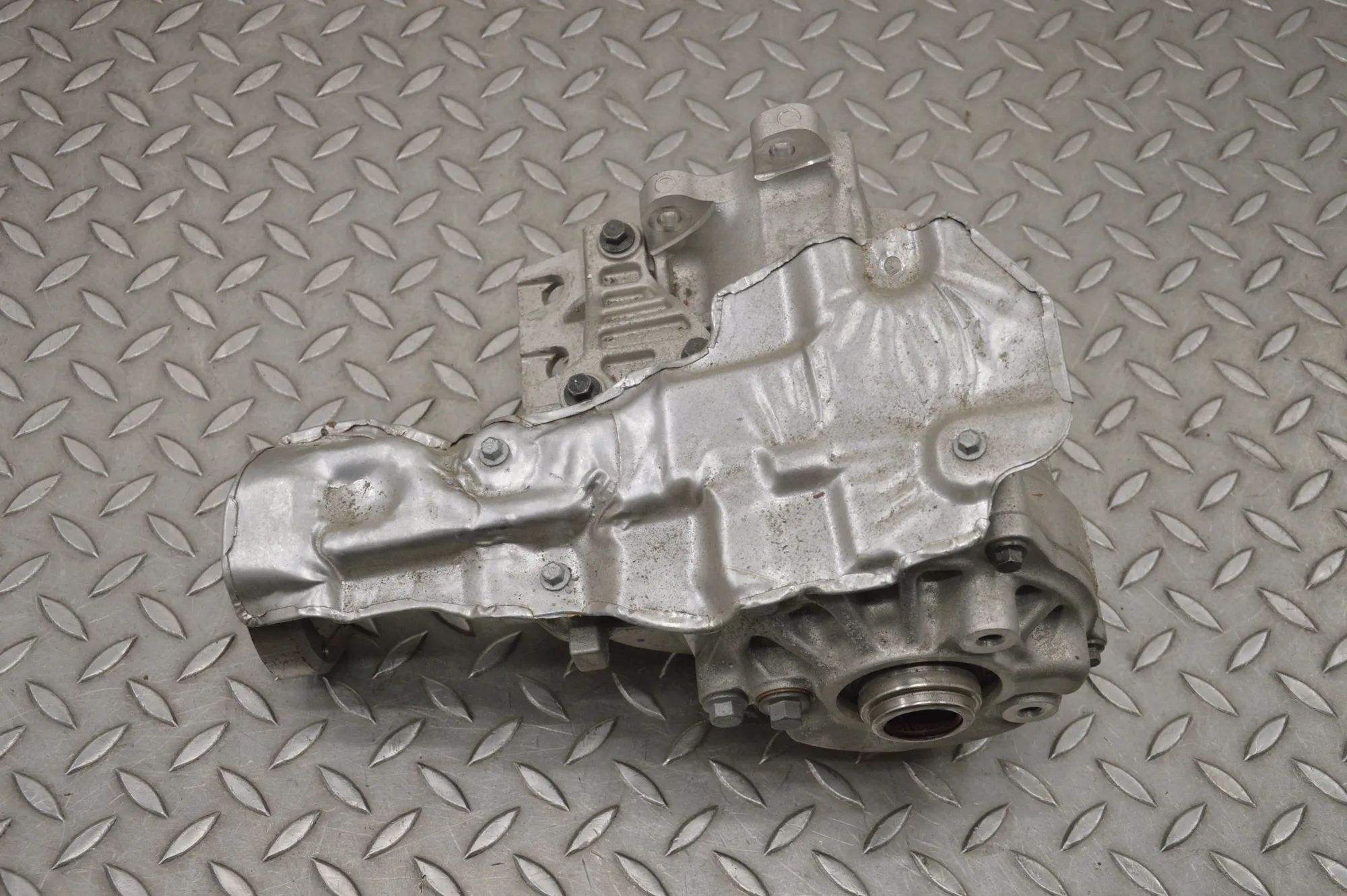 Volvo XC90 Transfer case Transfer case — VOLVO XC90 (II) (2014-PRESENT) ...