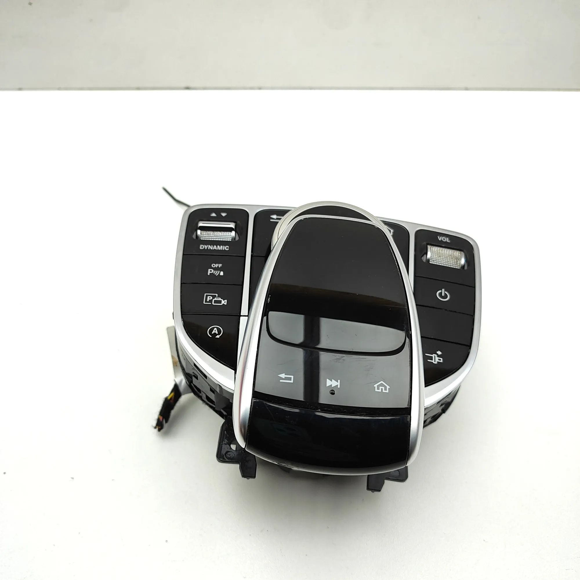 Mercedes-Benz A (W177) Navigation Control Switch Navigation Control Switch — MERCEDES BENZ C-CLA...