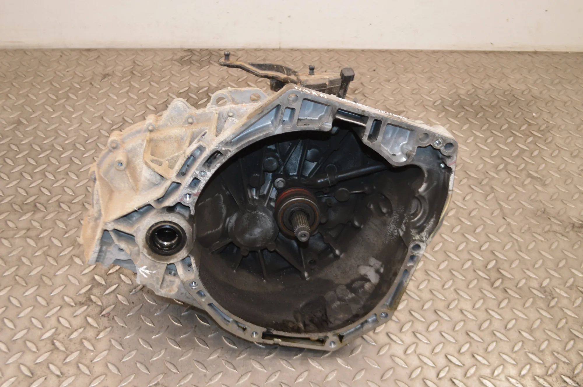 Nissan Qashqai (J11) Gearbox Gearbox — NISSAN QASHQAI (J11) (2013-2021) — TL...