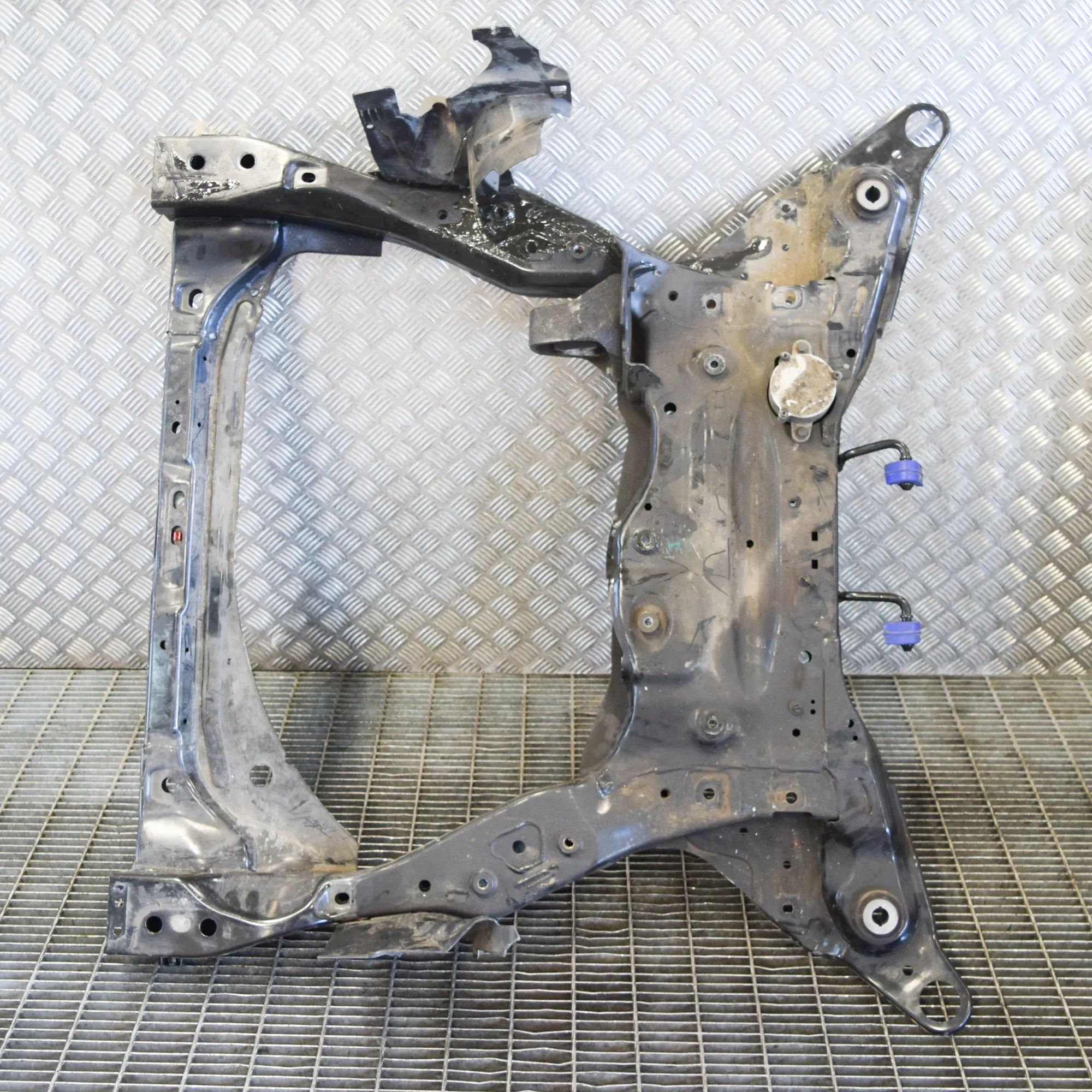Volvo XC90 Front subframe Front subframe — VOLVO XC90 (II) (2014-PRESENT)...