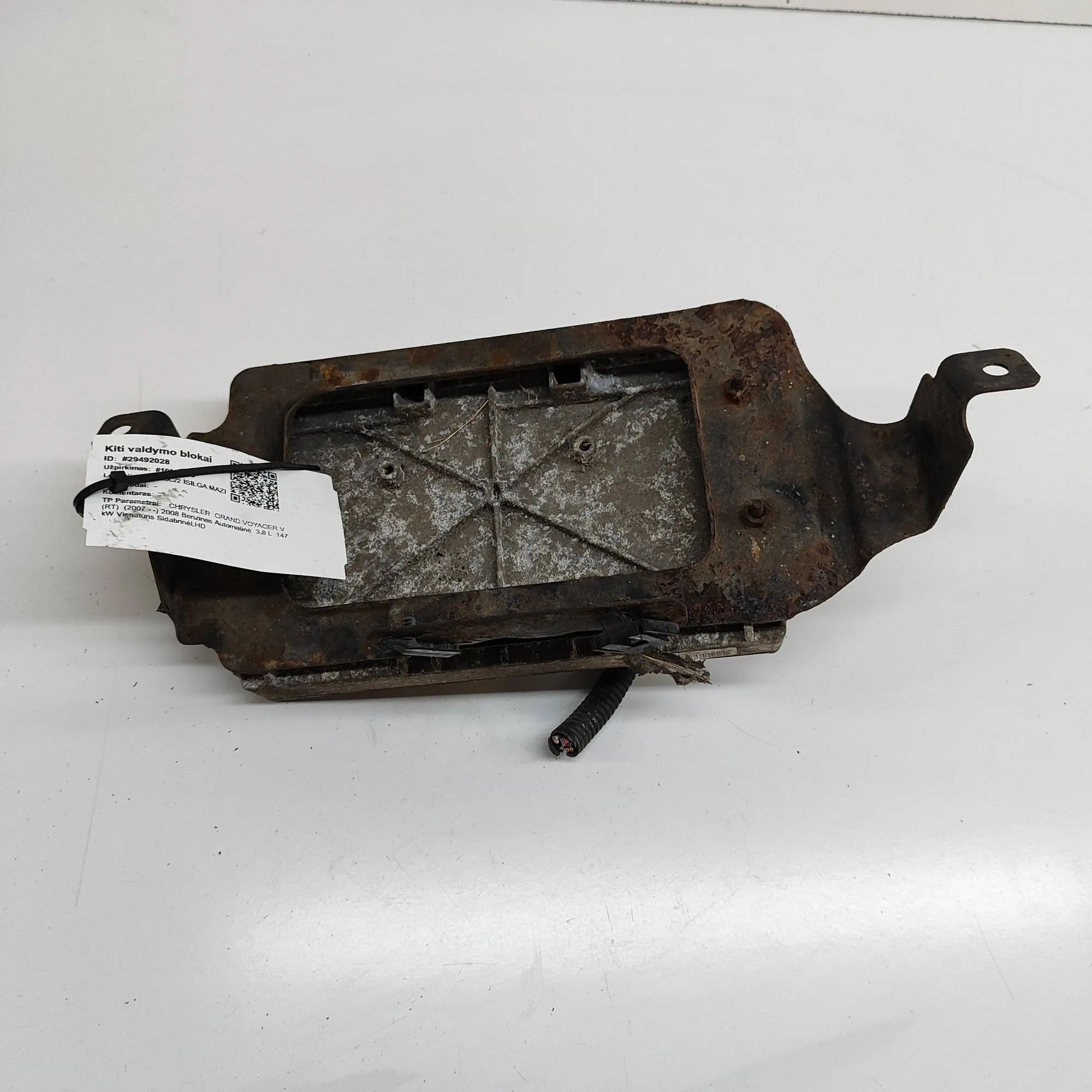 Chrysler Grand Voyager / Town & Country Engine Control Unit Engine Control Unit — CHRYSLER GRAND (VOYAGER V...