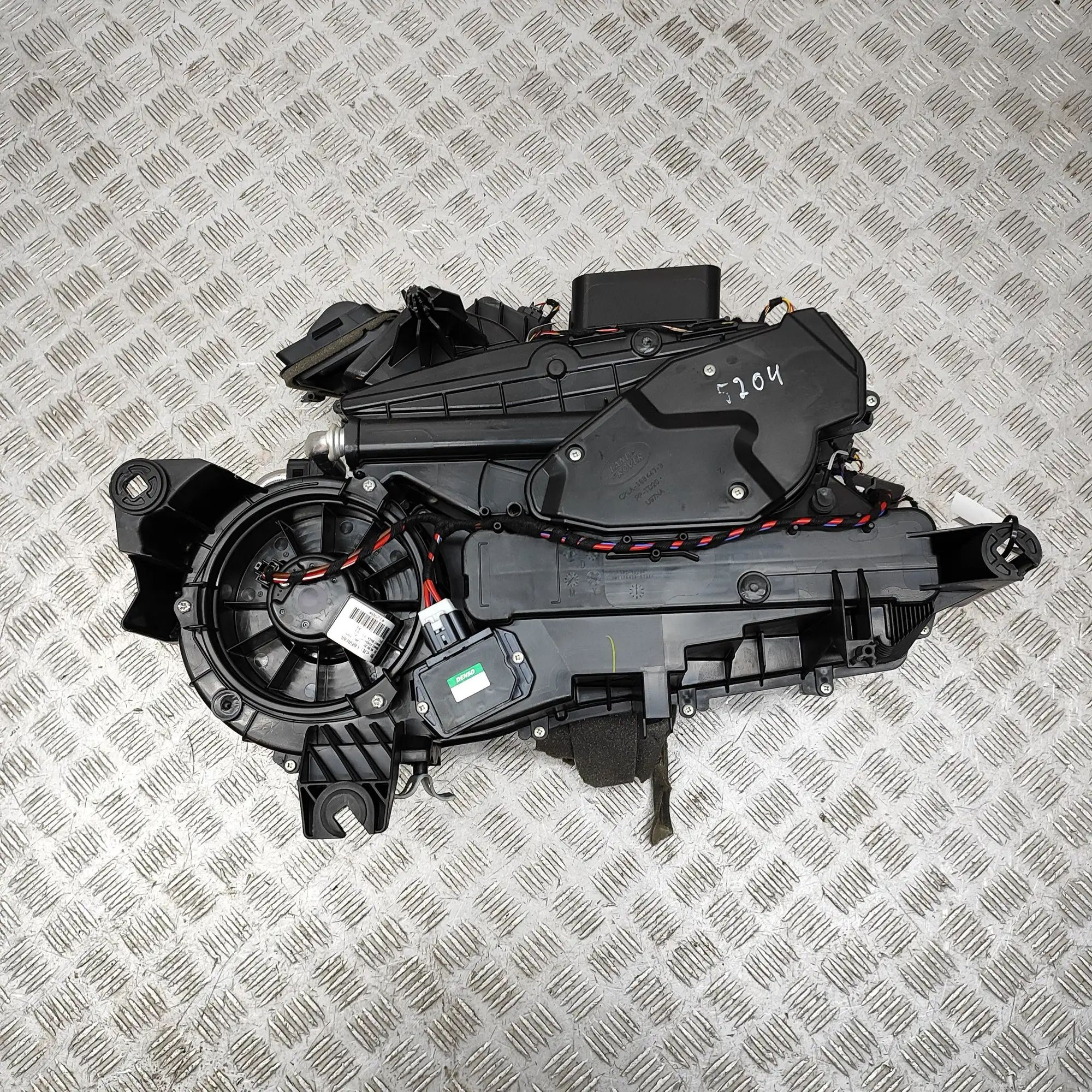Land Rover Range Rover Sport (L494) Interior Heater Interior Heater — LAND ROVER RANGE ROVER SPORT ...