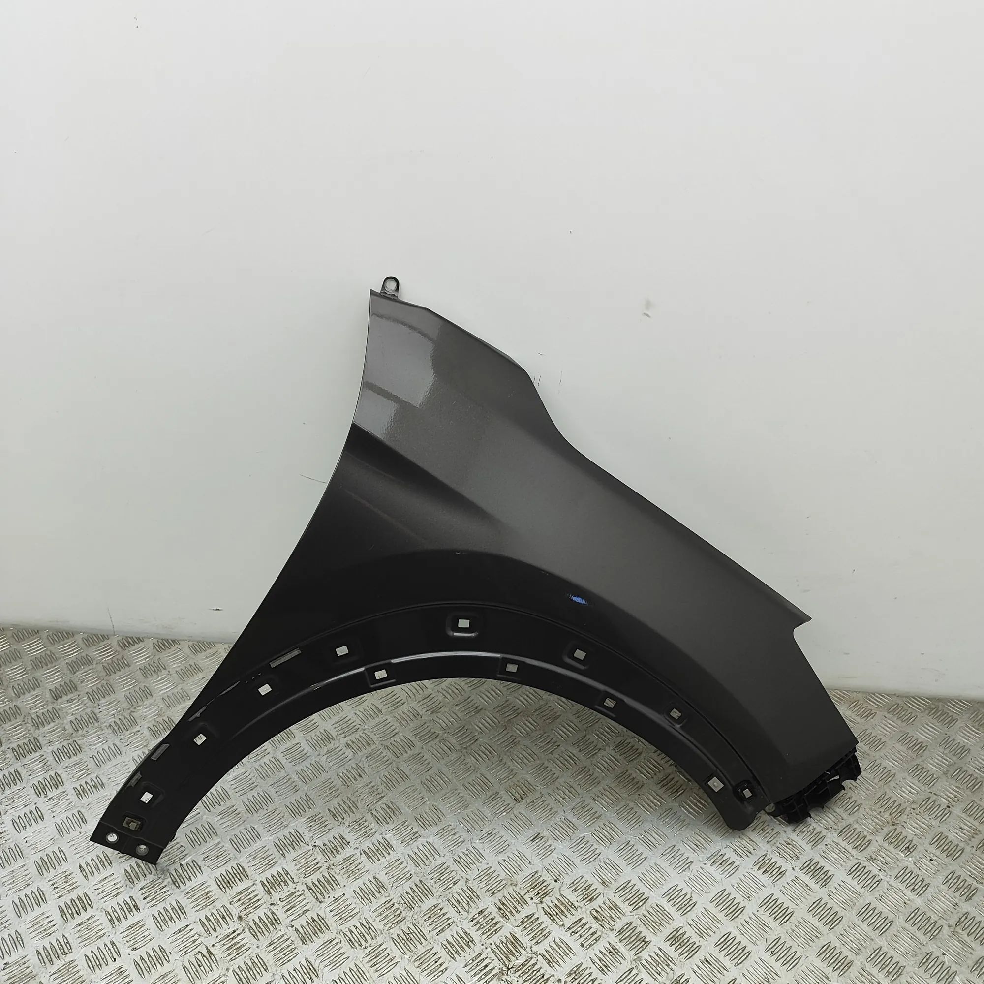 Hyundai Tucson Front Right Fender Front Right Fender — HYUNDAI TUCSON (TL) (2015-...