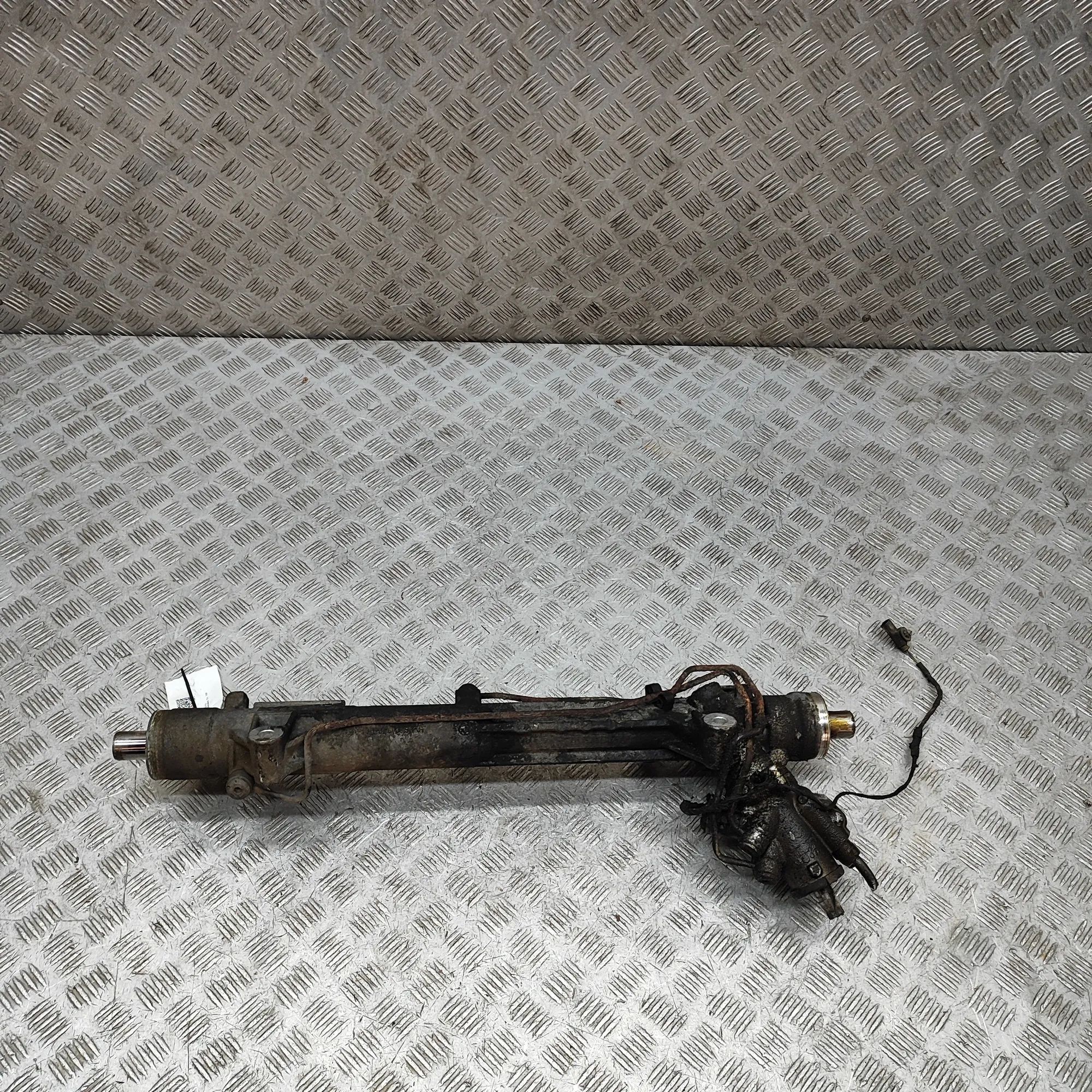 BMW 5 (F10 / F11) steering rack Steering Rack — BMW 5 SERIES (F10, F11) (2010-2...