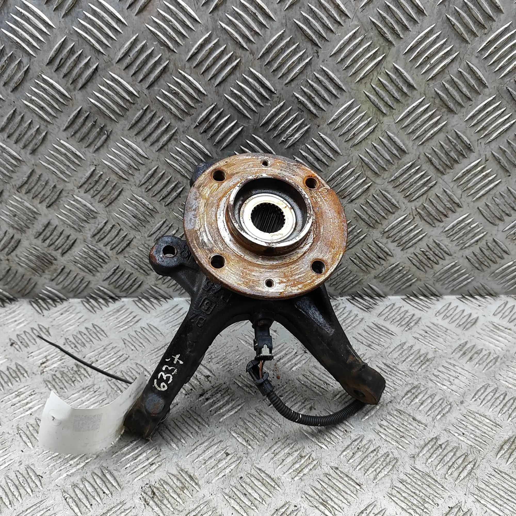 Citroen C4 Front Right Wheel Hub Front Right Wheel Hub — CITROEN C4 III / X (C41...