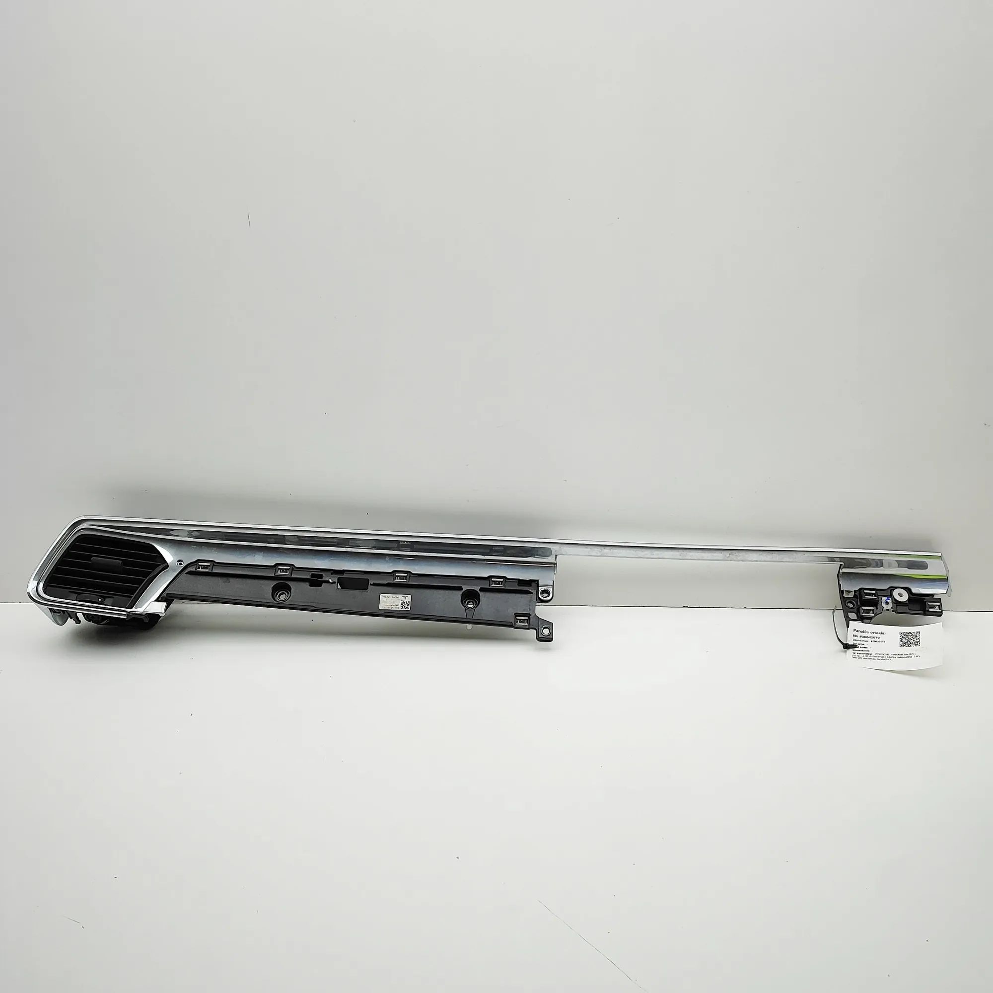 Porsche Panamera Dashboard Air Vents