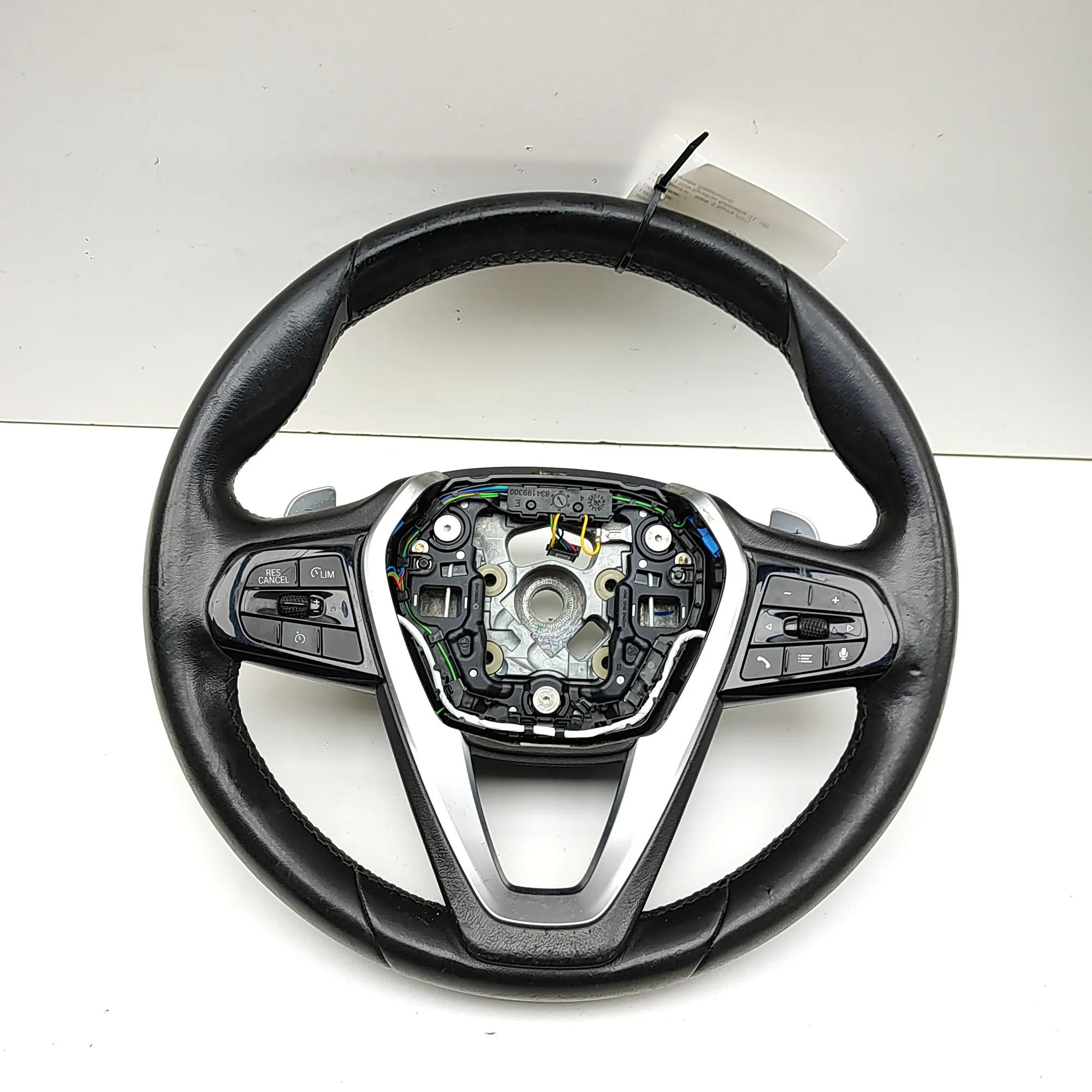 BMW 5 (G30 / G31) steering wheel Steering Wheel — BMW 5 SERIES (G30, G31) (2016-...