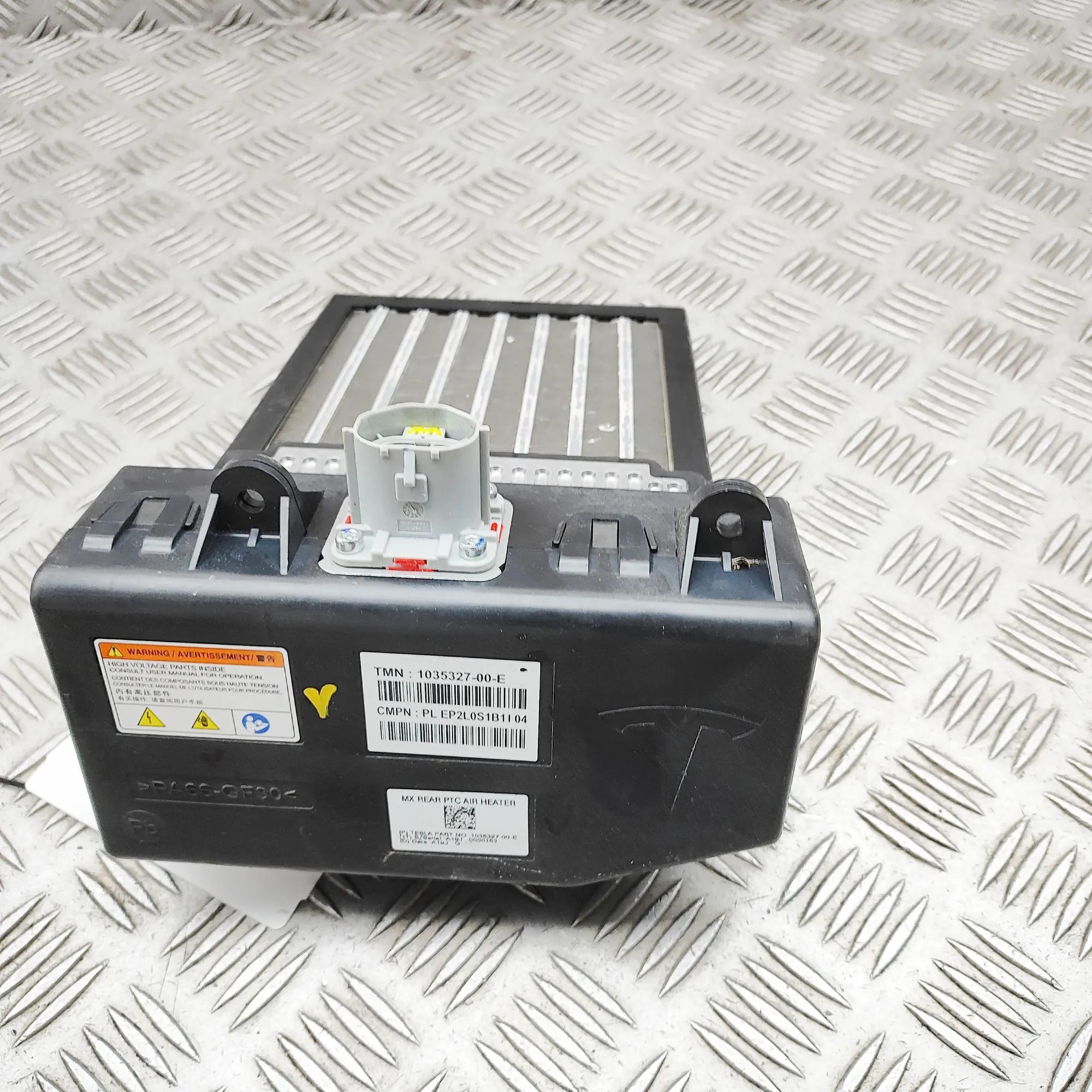 Tesla Model X Electric Heater Matrix Electric Heater Matrix — TESLA MODEL X (5YJX) (...