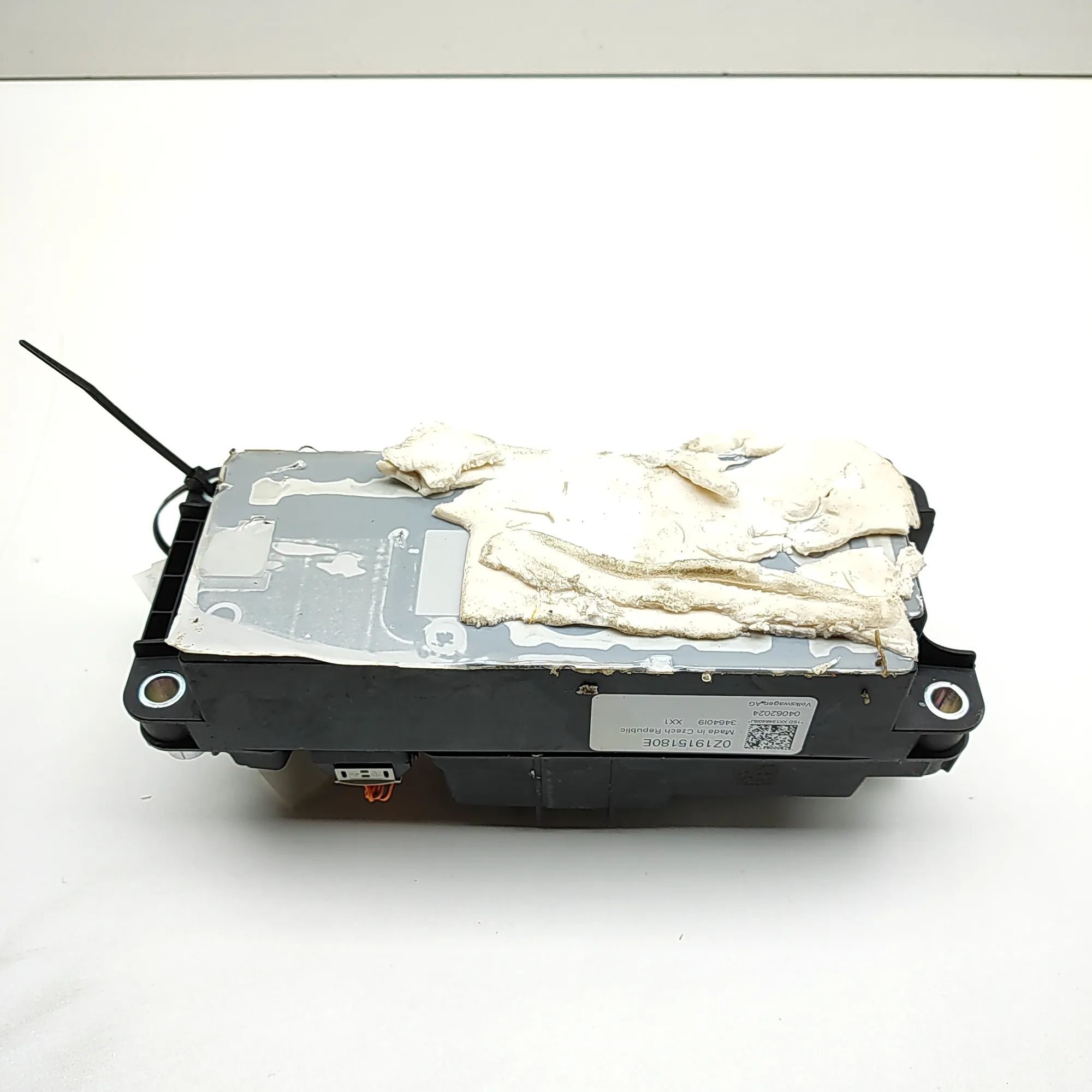Other Control Units Brand/Model: VW ID.3
Year: 2019

Other Control ...
