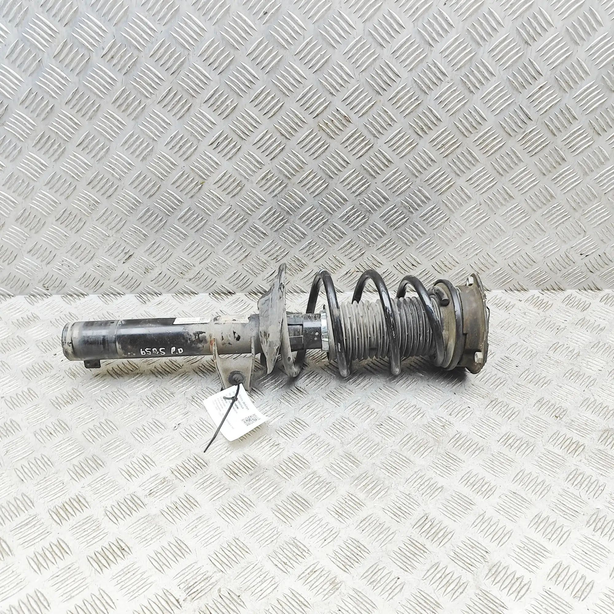Skoda Octavia Shock absorber — front right