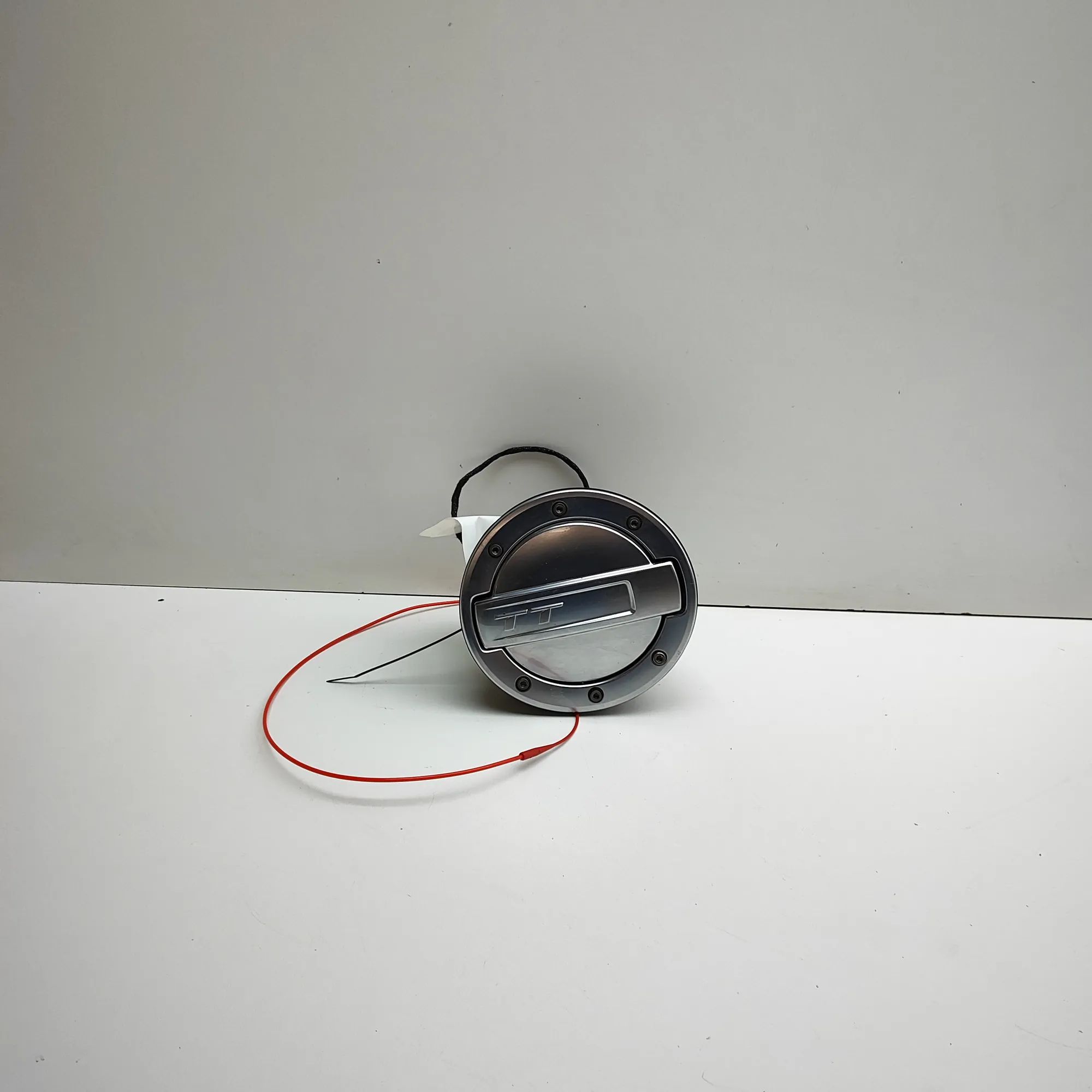 Audi TT (8S) Fuel Tank Flap Cap Fuel Tank Flap Cap — AUDI TT (8S) (2014-2023) —...