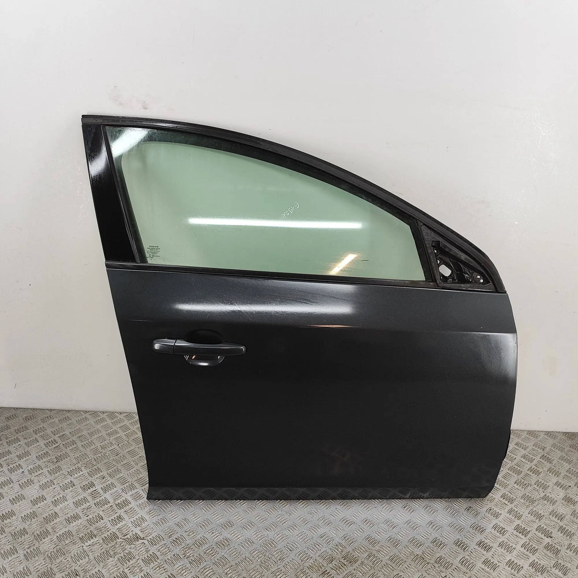 Volvo S60 Door — front right Door — front right — VOLVO S60 II / V60 I (2010...