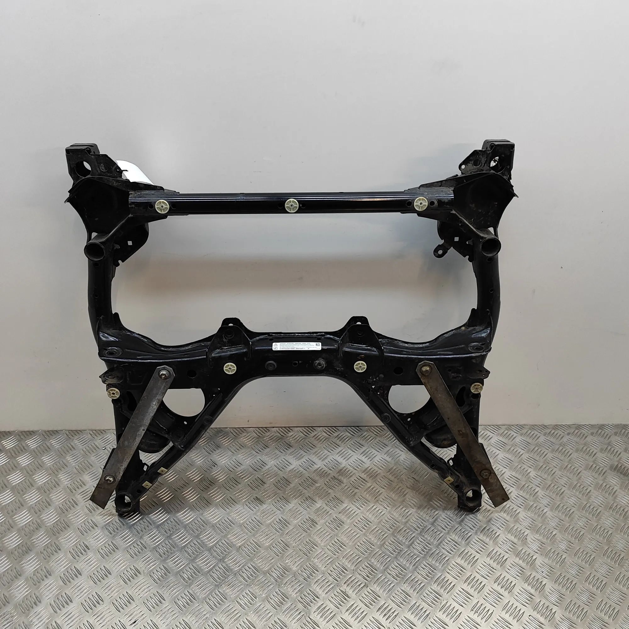 BMW 4 (F32 / F33 / F36) Front subframe Front subframe — BMW 4 SERIES (F32, F33, F36, F...