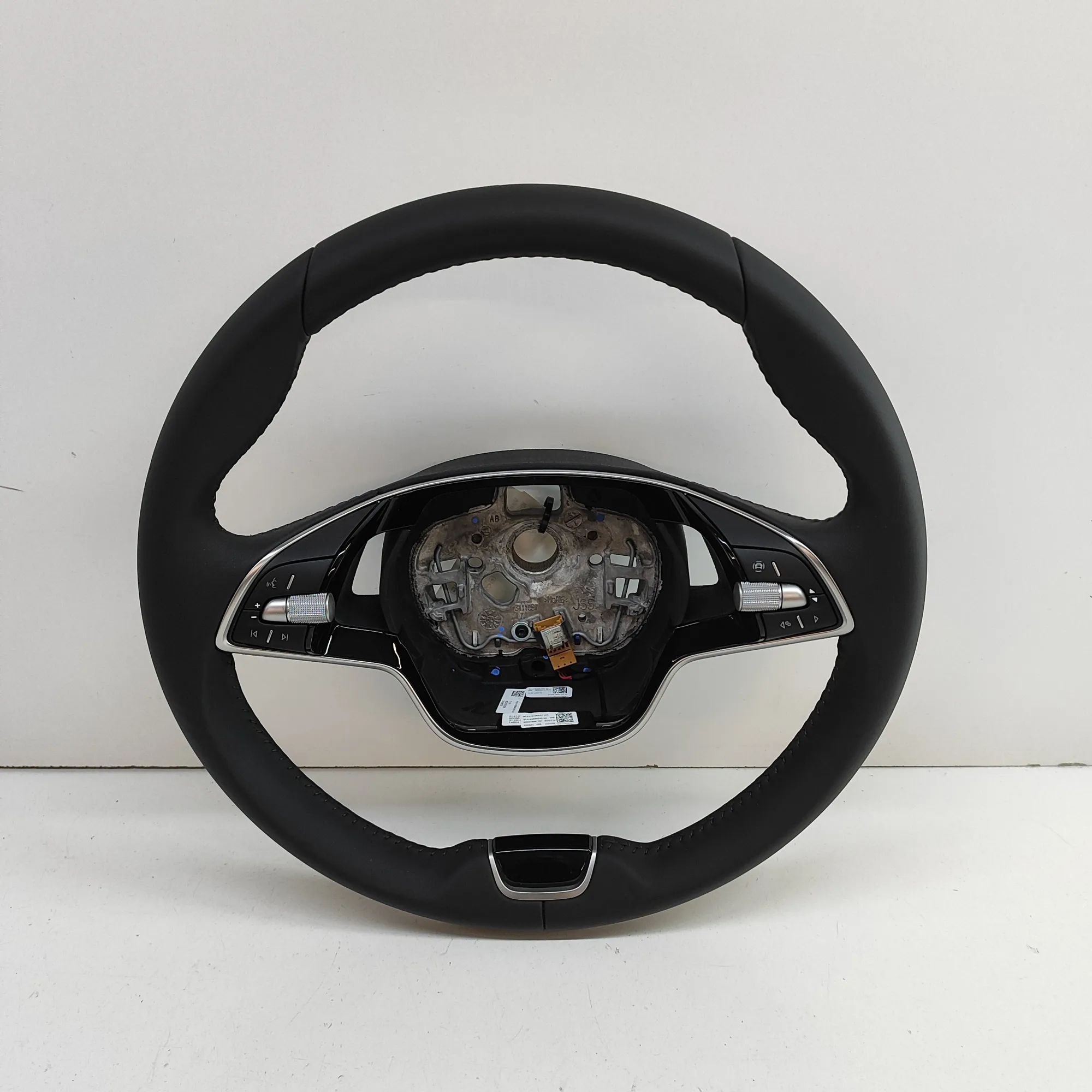 Skoda Octavia steering wheel