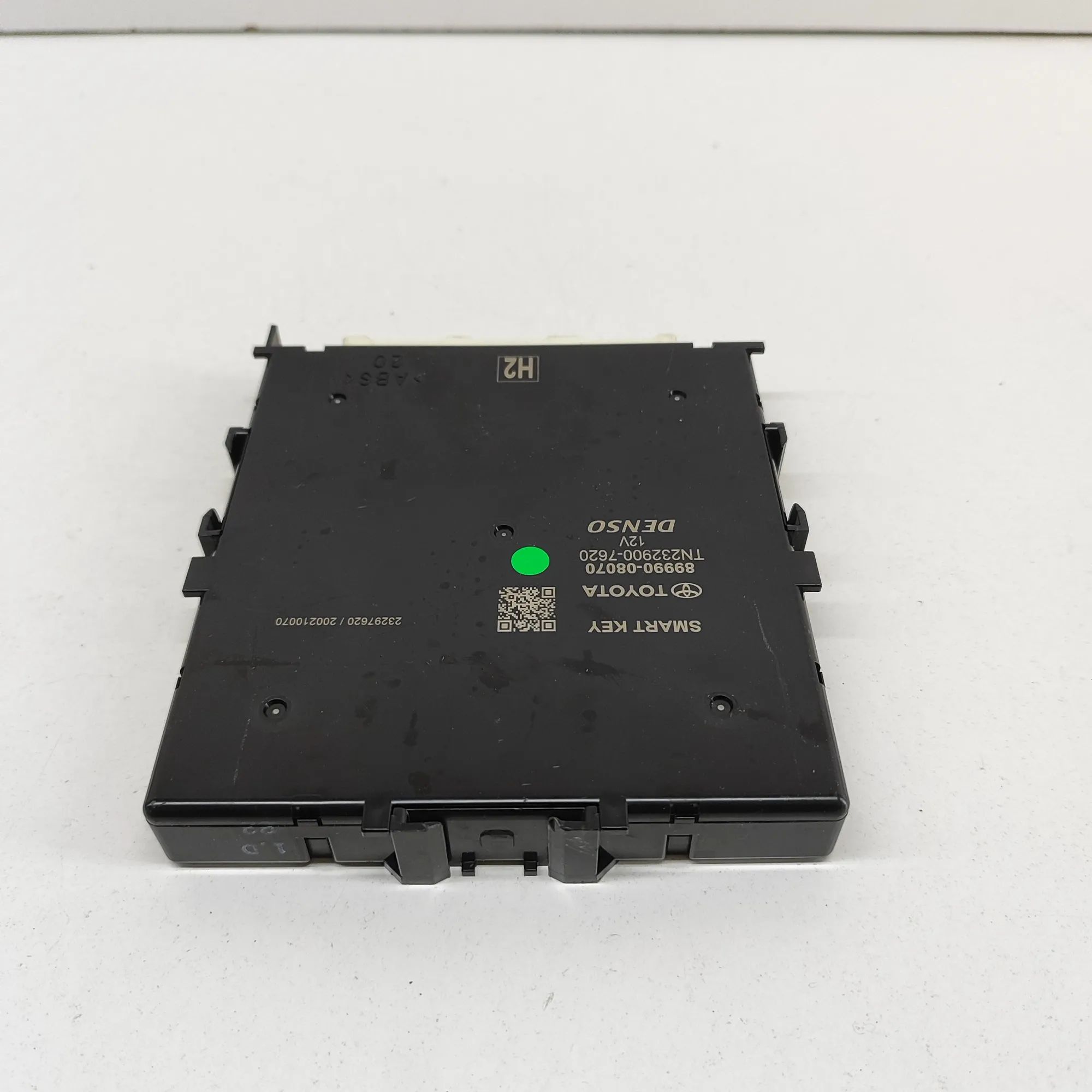 Toyota Sienna Keyless Control Unit Keyless Control Unit — TOYOTA SIENNA (_L4_) (20...