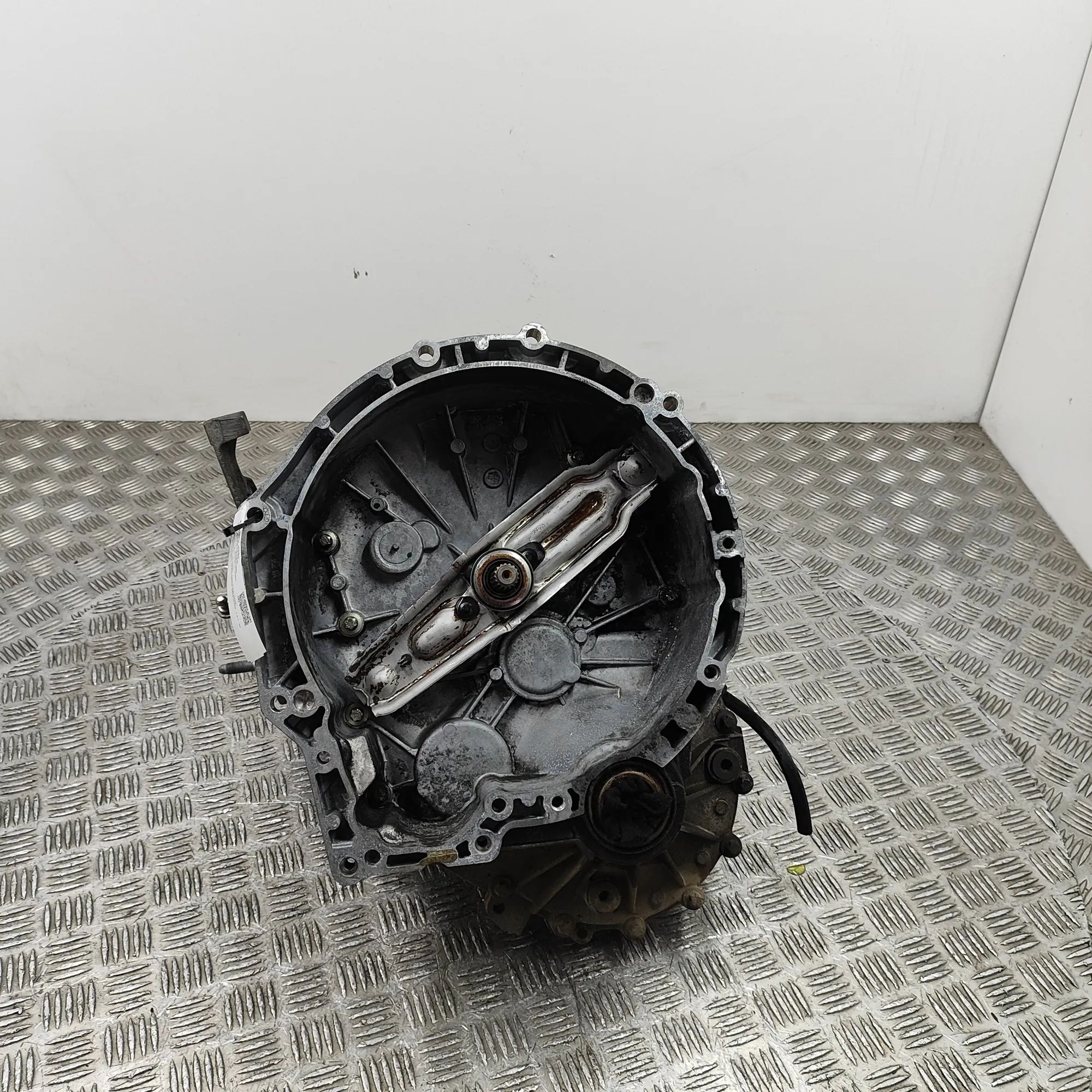 Mini One, Cooper, Clubman (R55 - R59) Gearbox Gearbox — MINI COOPER (R56) (2005-2013) — 75946...