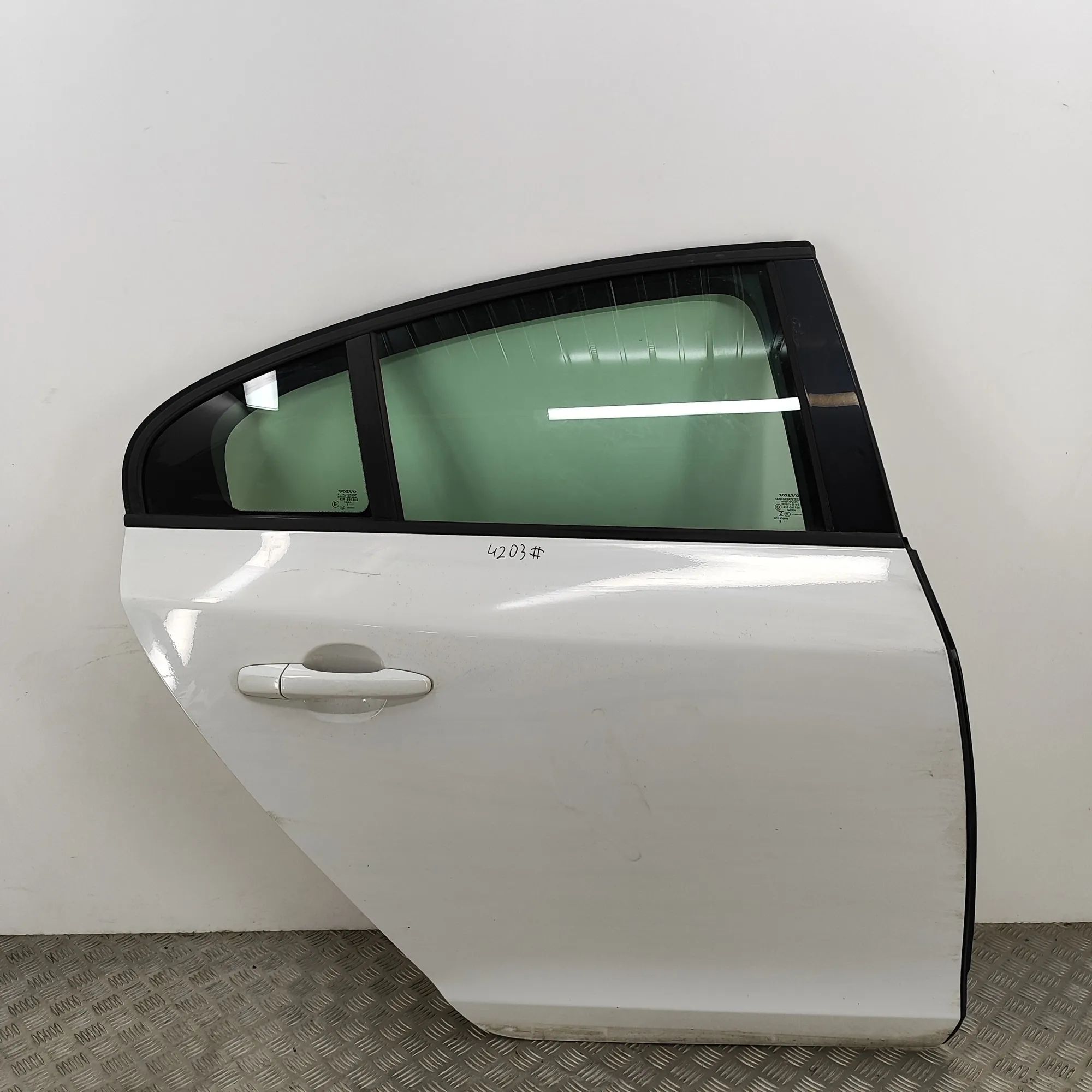 Volvo S60 Door — rear right Door — rear right — VOLVO S60 II / V60 I (2010-...