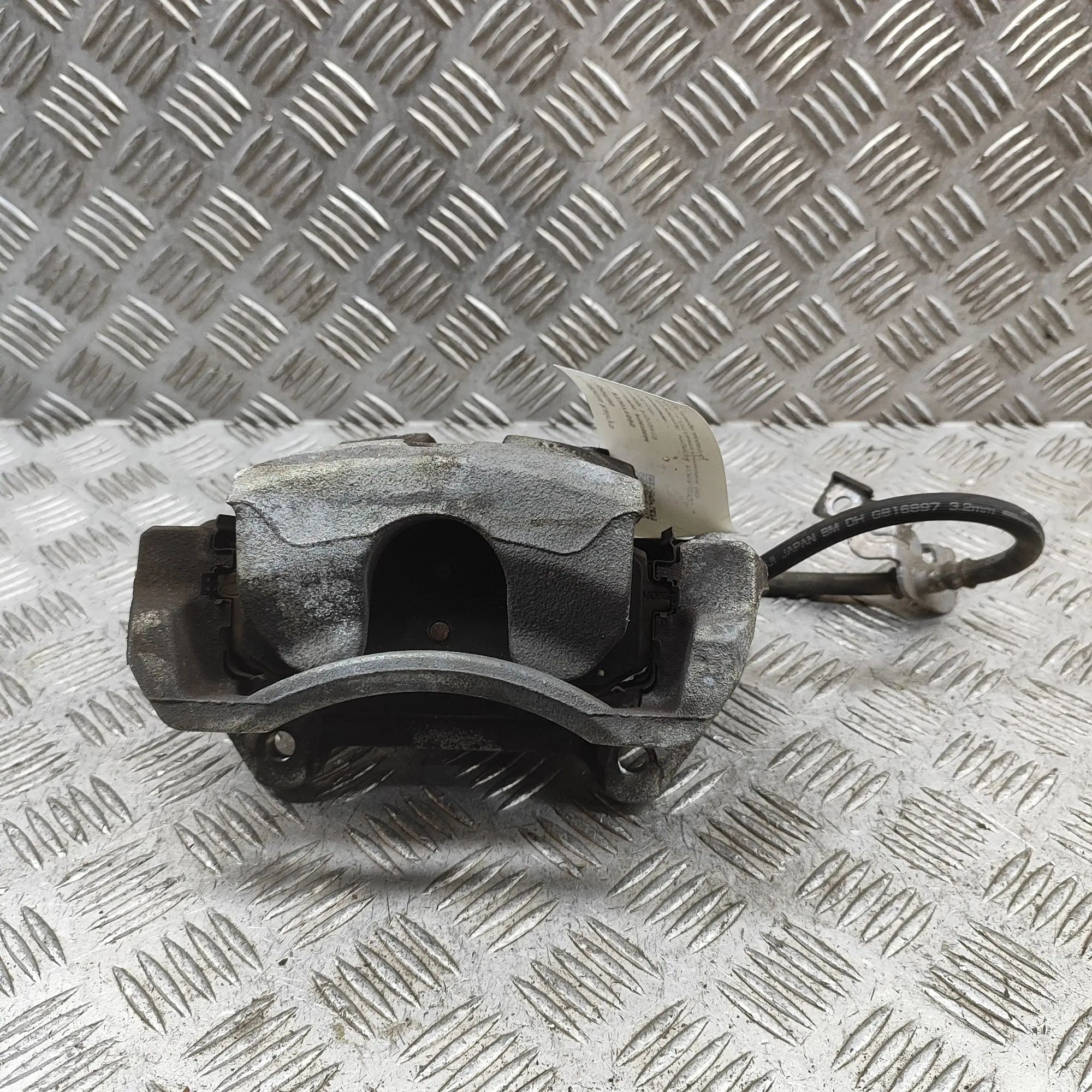 Hyundai Kona Front Left Brake Caliper Front left brake caliper — HYUNDAI KONA (SX2) (...