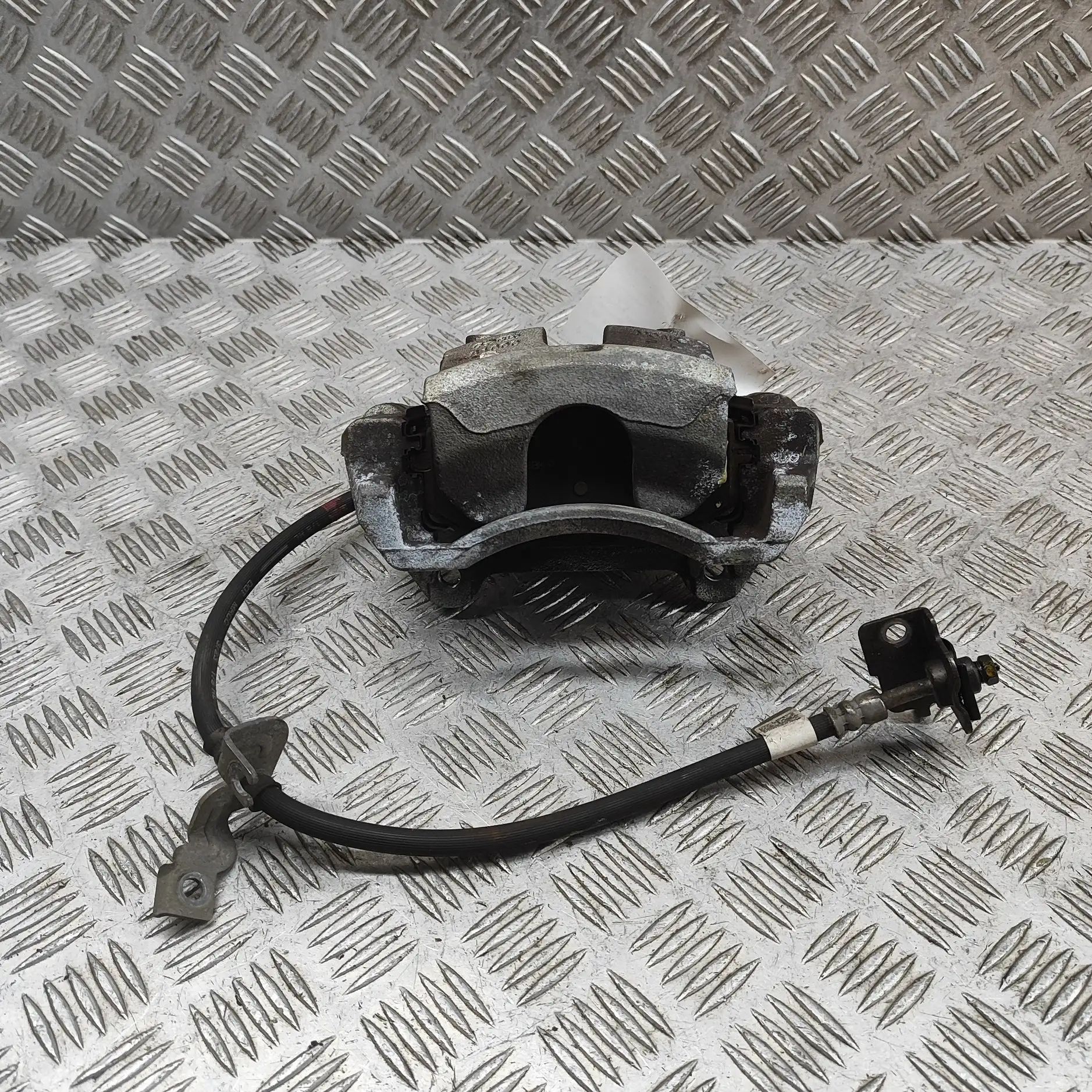 Hyundai Kona Brake caliper — front right Brake caliper — front right — HYUNDAI KONA (SX2...