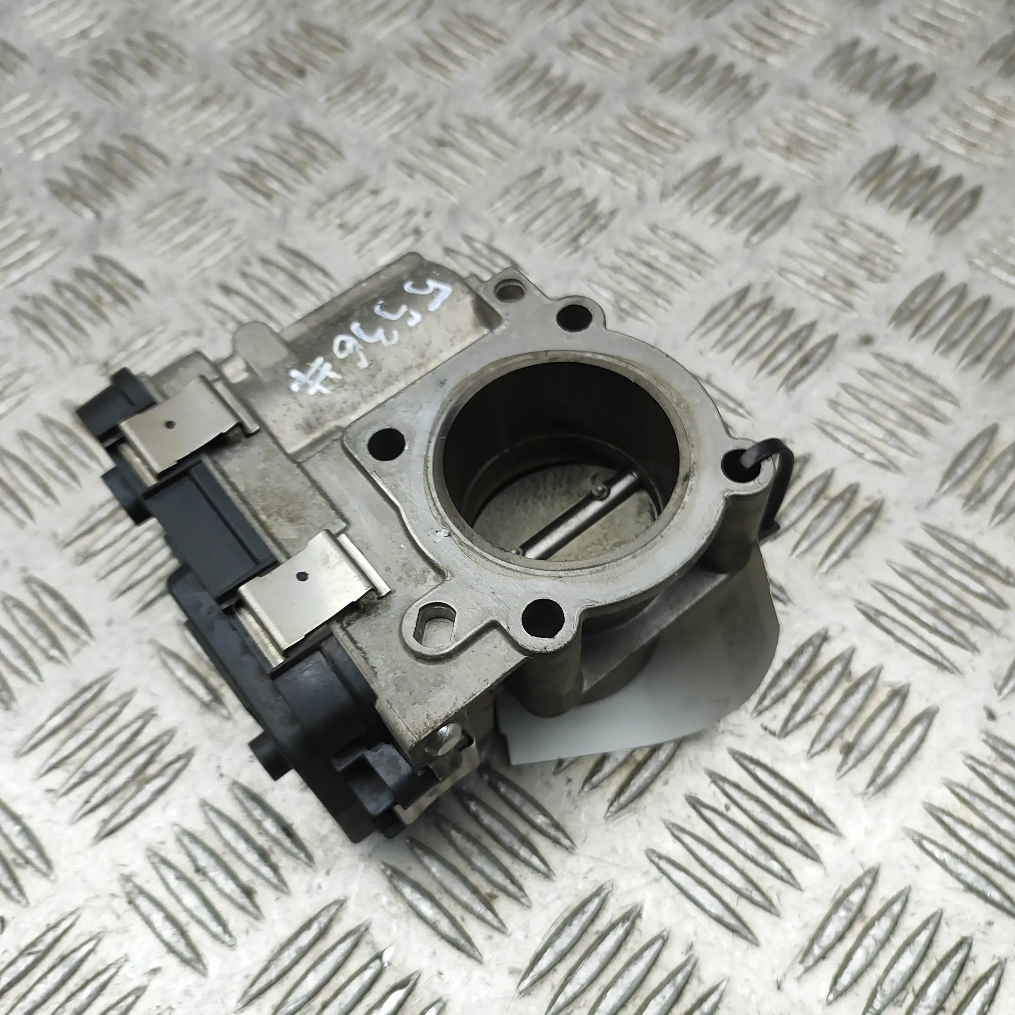 Fiat 500 (312) Throttle body