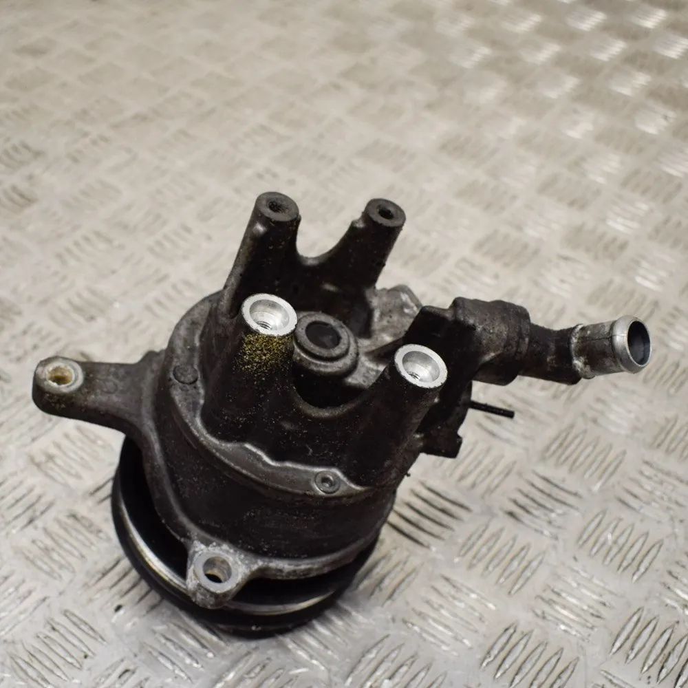 BMW 6 (F06 / F12 / F13) Power-steering pump Power-steering pump — BMW 6 SERIES (F12, F13, F...