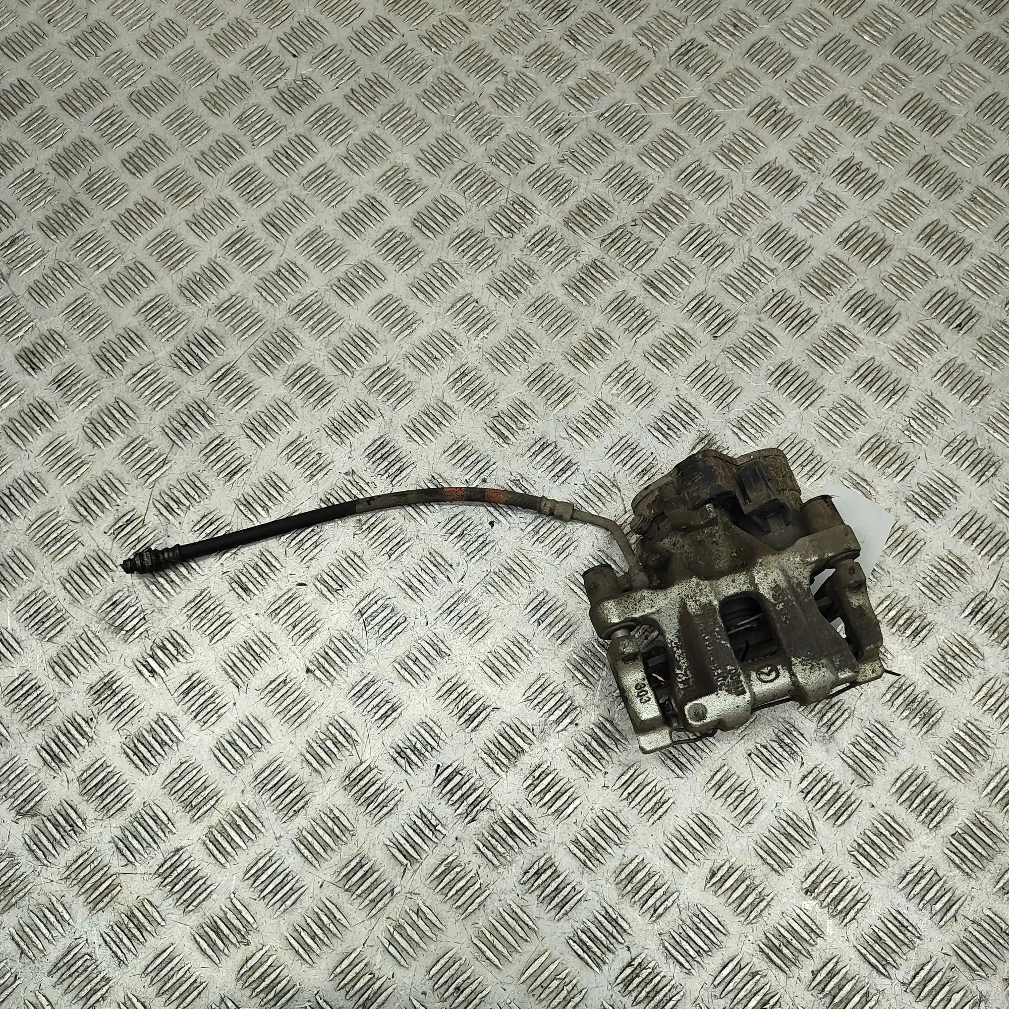 Mazda MX-30 Brake caliper — rear right Brake caliper — rear right — MAZDA MX-30 (DR) (...