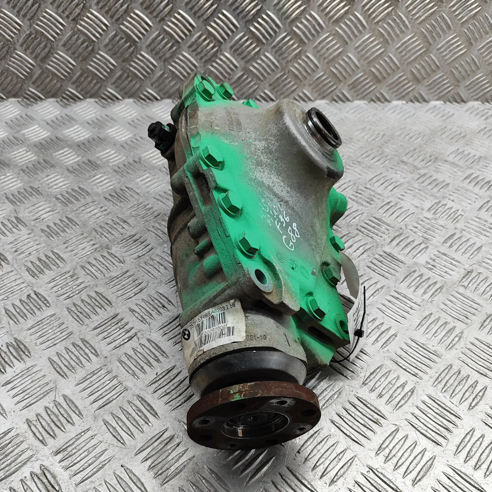 BMW 4 (F32 / F33 / F36) front differential Front differential — BMW 4 SERIES (F32, F33, F3...
