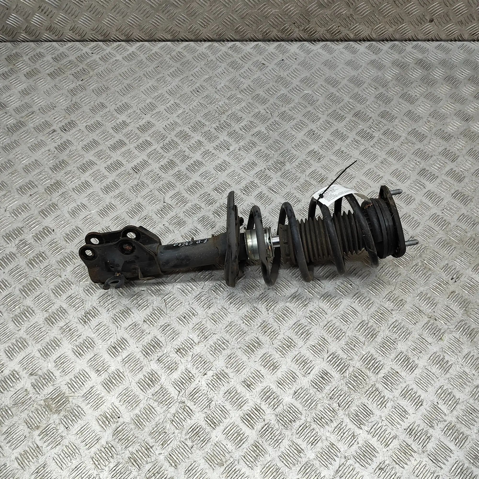 Mazda 6 (GJ / GL) Shock absorber — front right Shock absorber — front right — MAZDA 6 (GJ, GL)...