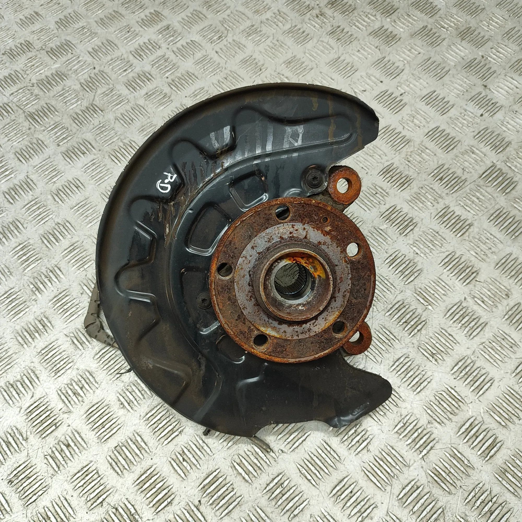 Audi Q2 (GA) Front Right Wheel Hub Front Right Wheel Hub — AUDI Q2 (GA) (2016-PRES...