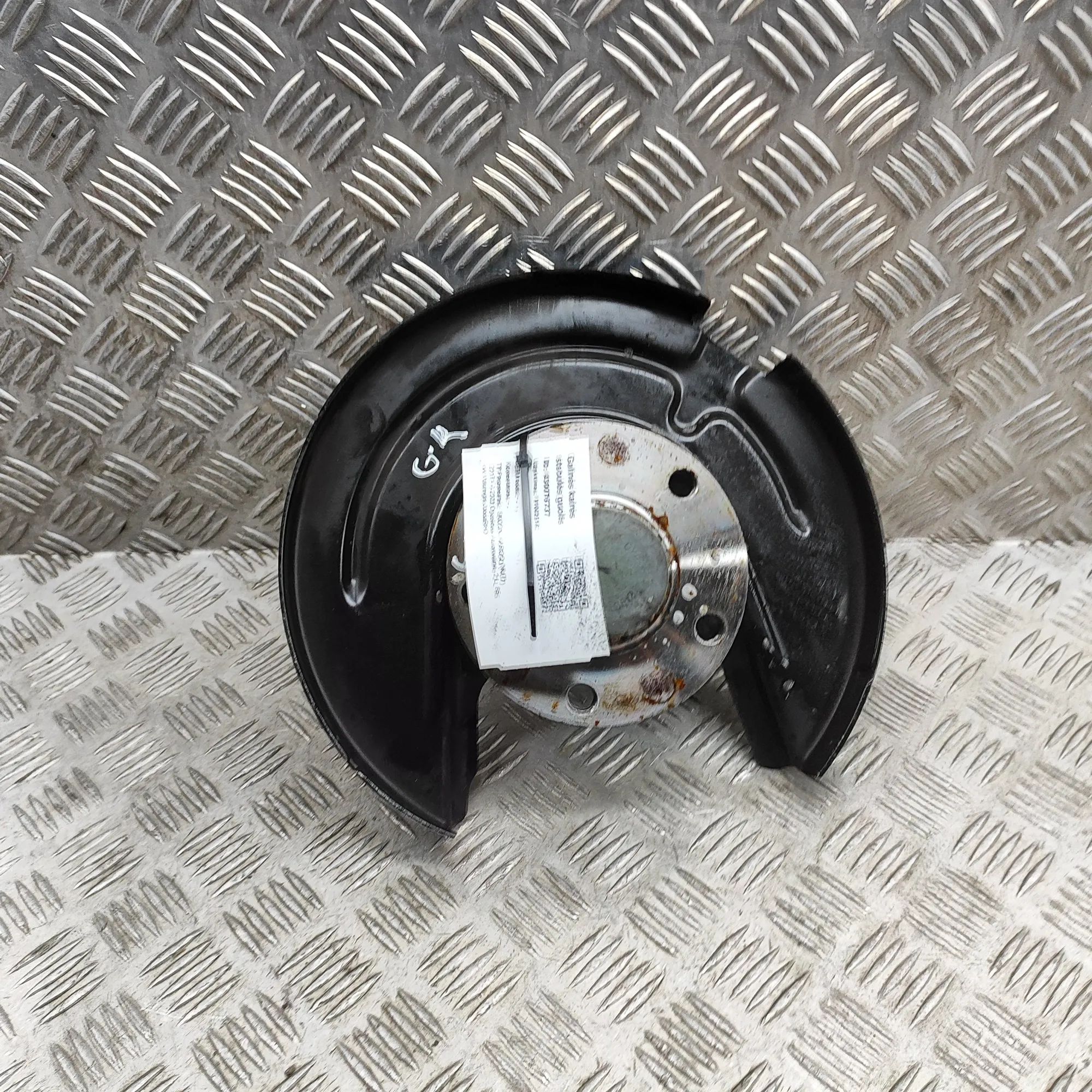Skoda Karoq Rear Left Wheel Hub Spindle Rear Left Wheel Hub Spindle — SKODA KAROQ (NU7)...