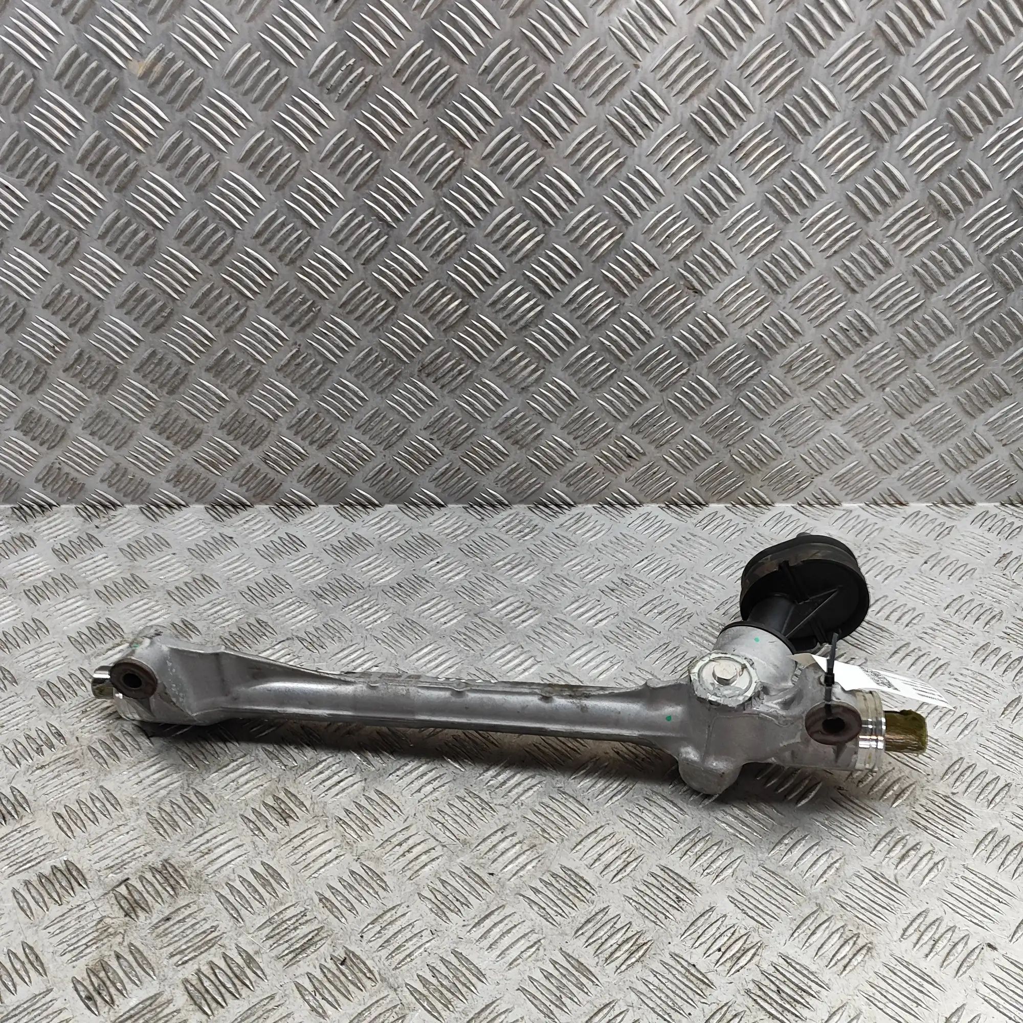 Toyota Yaris steering rack Steering Rack — TOYOTA YARIS (CROSS MXP_) (2020...