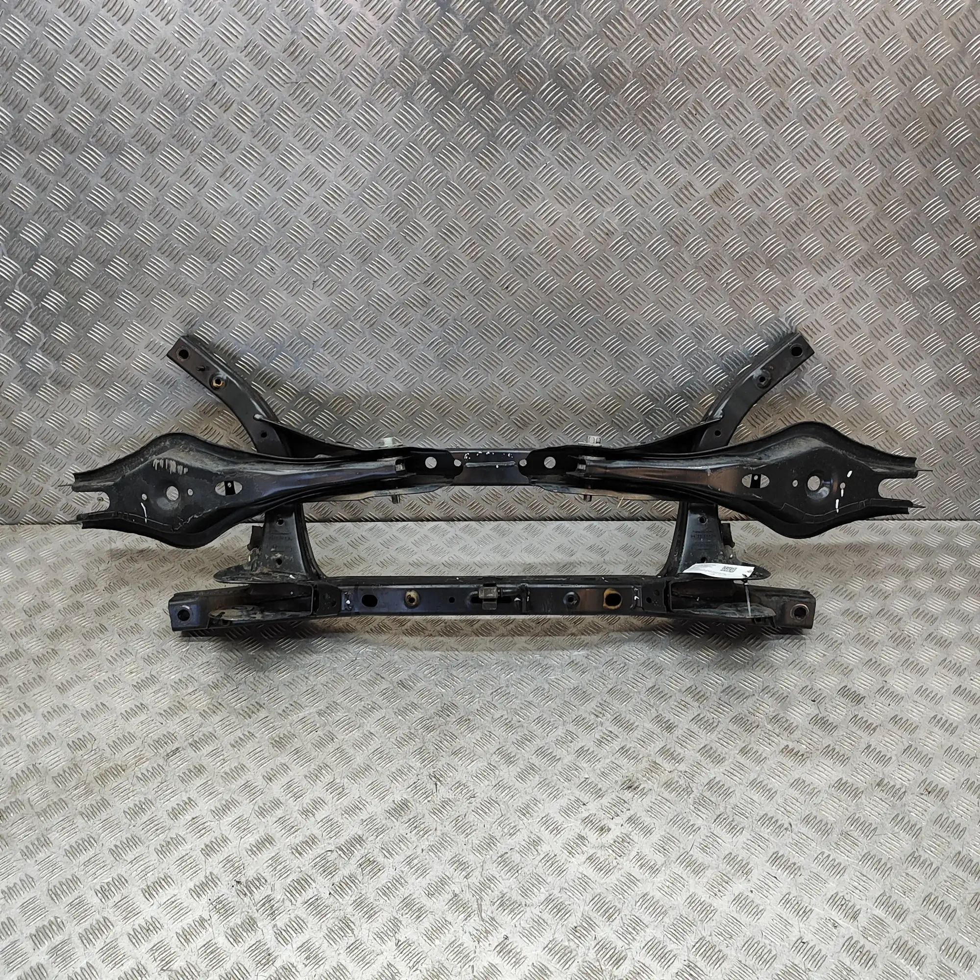Kia Ceed (CD) Rear subframe Rear subframe — KIA CEED III (CD) (2018-PRESENT...