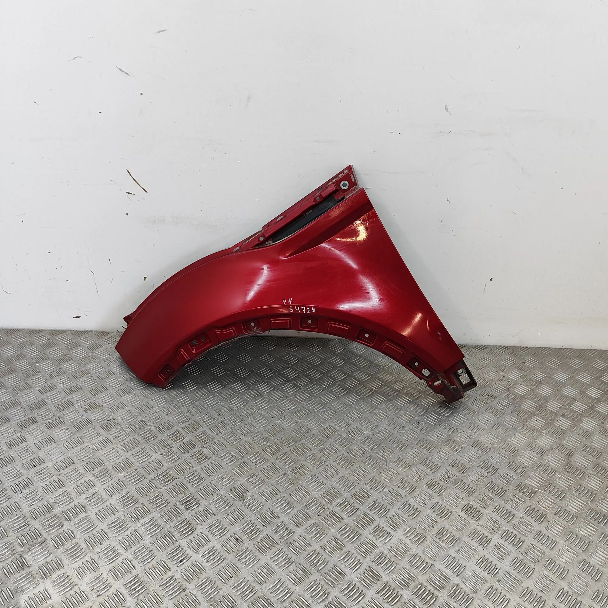 Land Rover Range Rover Evoque Front Left Fender Front Left Fender — LAND ROVER RANGE ROVER EVOQ...