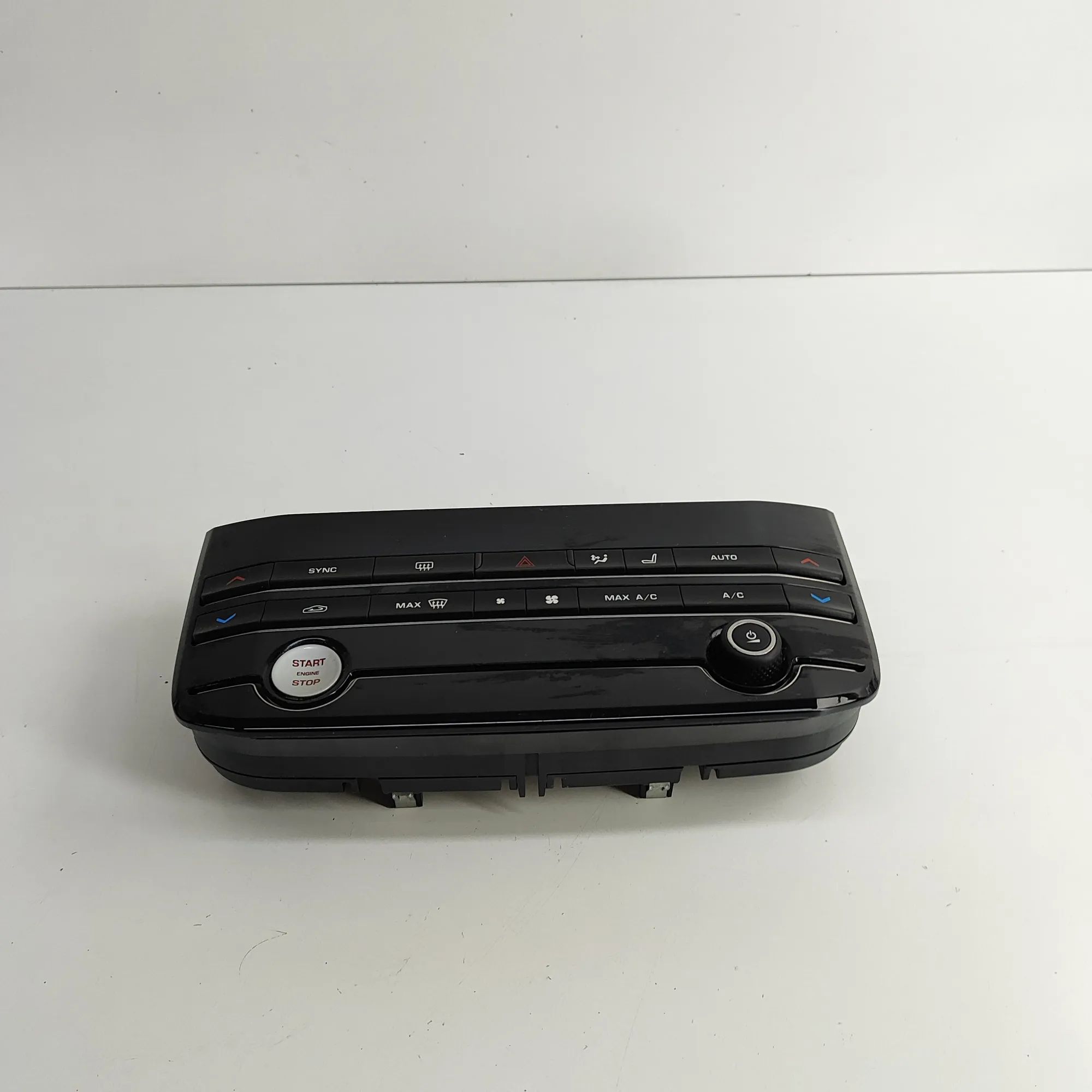 Jaguar XE Climate control unit Climate control unit — JAGUAR XE (X760) (2015-2...