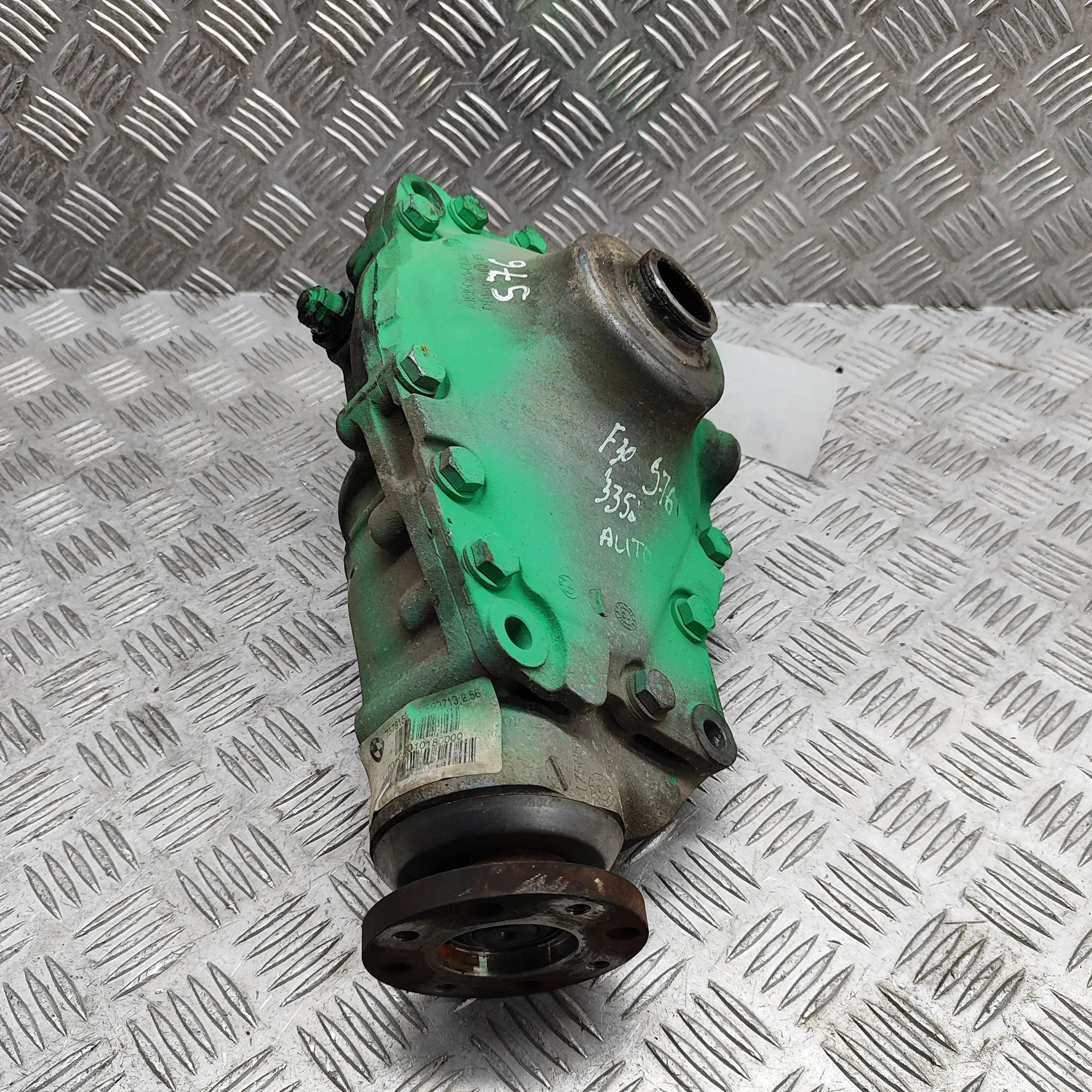 BMW 4 (F32 / F33 / F36) front differential Front differential — BMW 4 SERIES (F32, F33, F3...