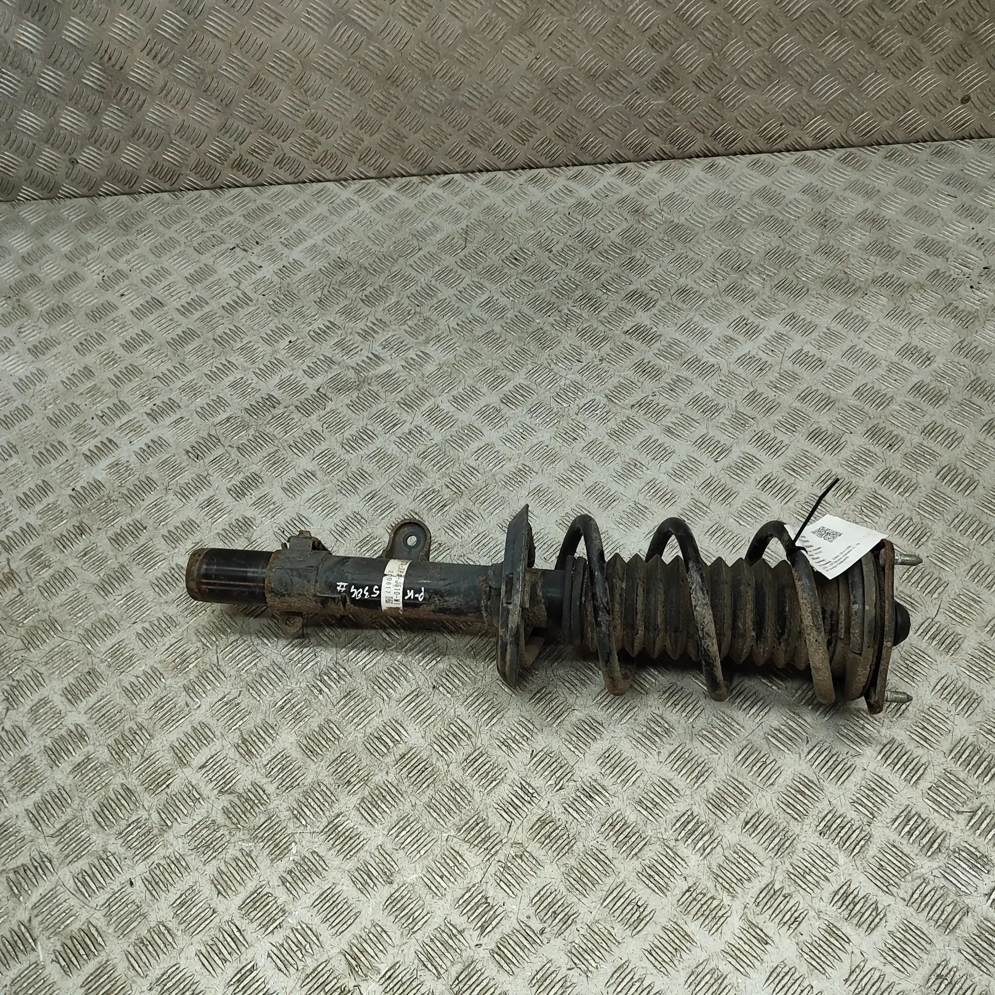 Honda CR-V Shock absorber — front left Shock absorber — front left — HONDA CR-V (RW) (...