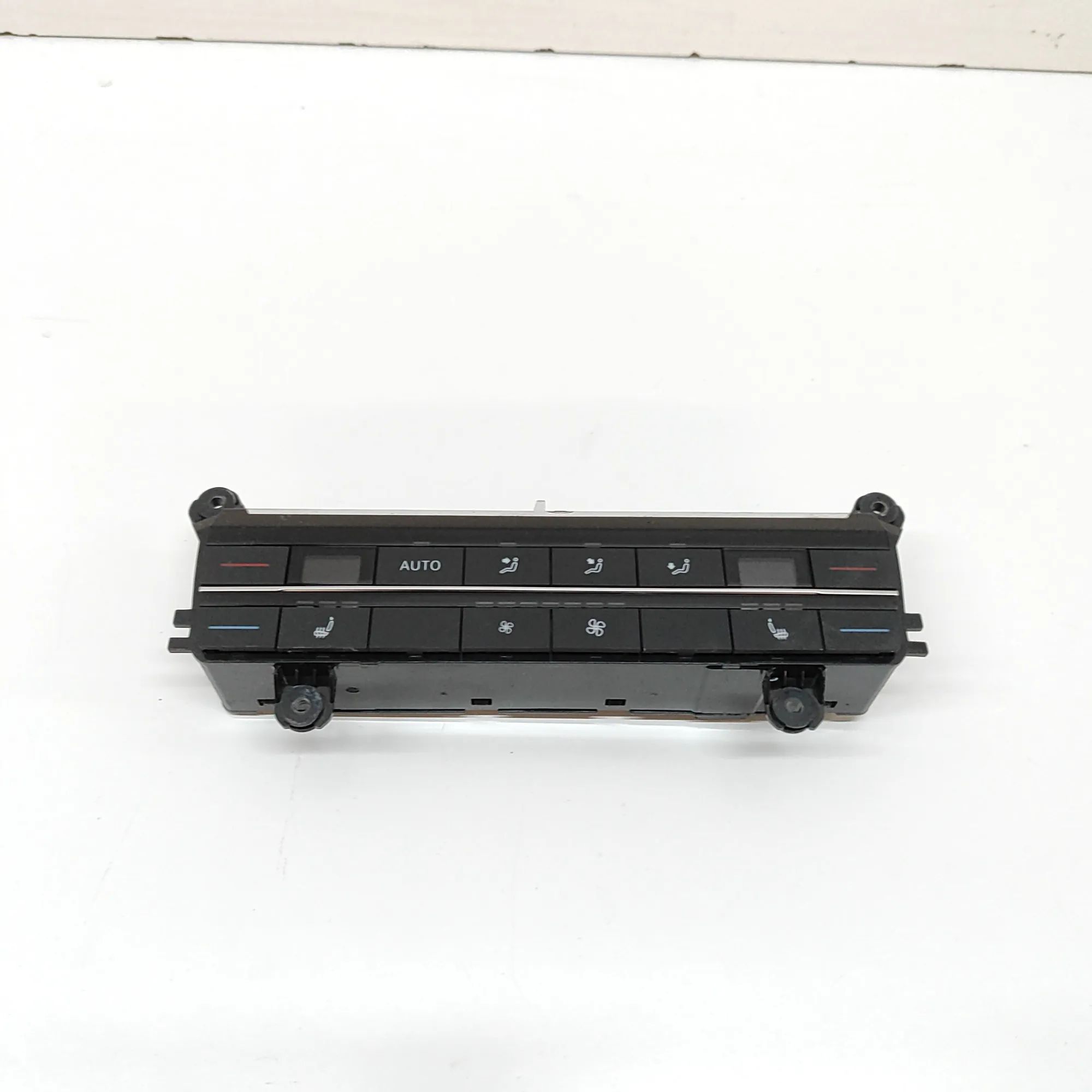 Volkswagen Touareg Climate control unit Climate control unit — VW TOUAREG (CR7) (2017-P...