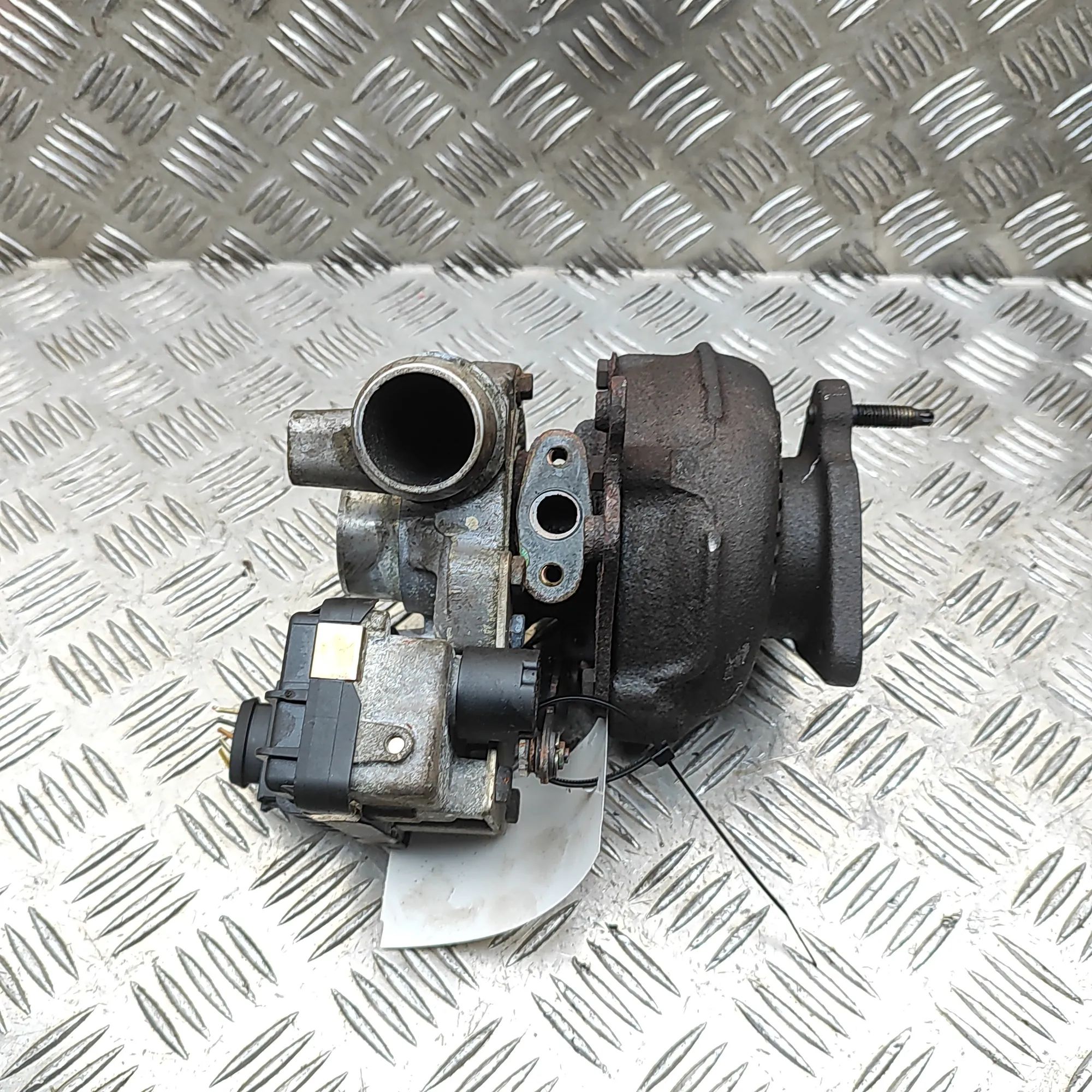 Jaguar XF Turbocharger Turbocharger — JAGUAR XF (X250, CC9) (2008-2015...