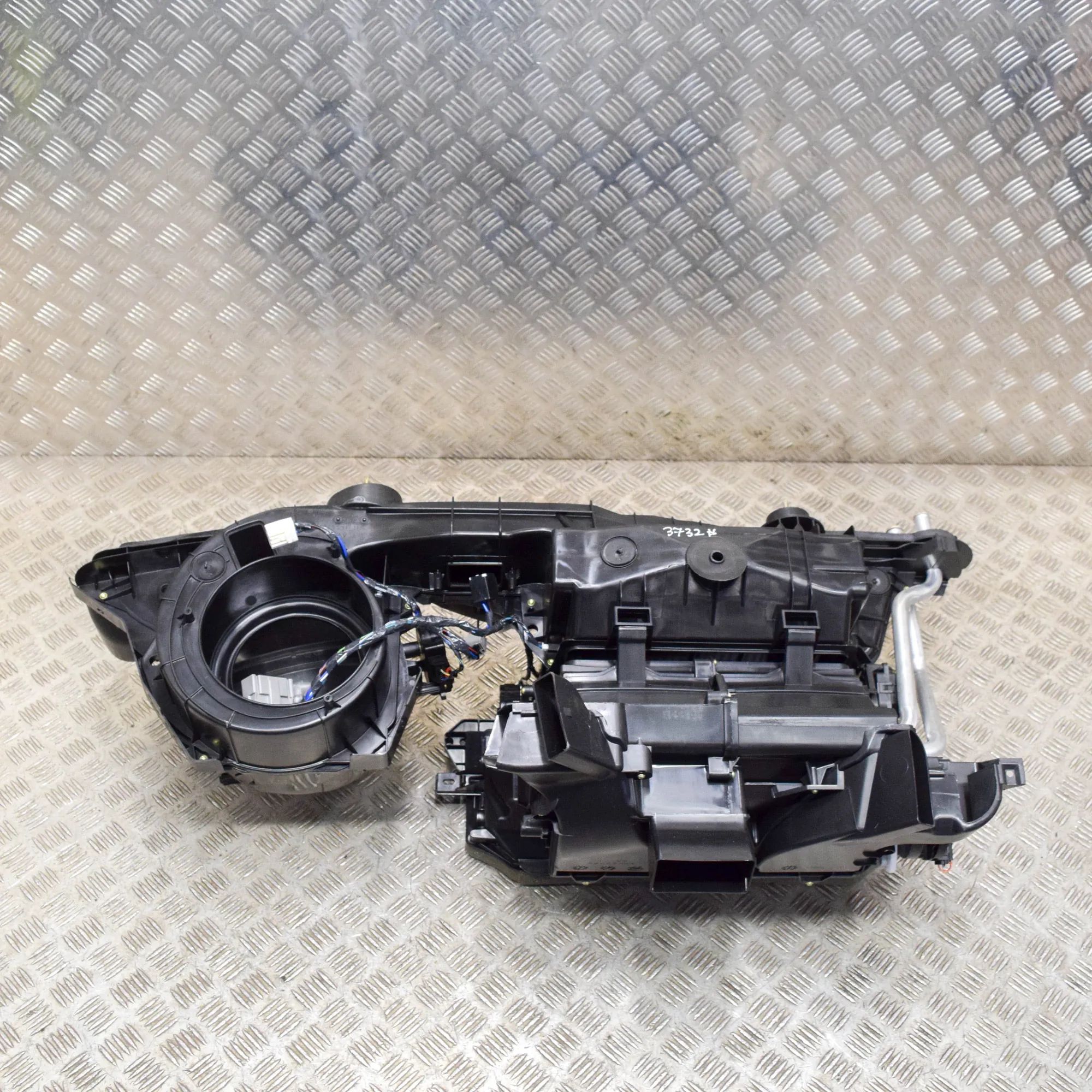 Maserati Quattroporte Interior Heater Interior Heater — MASERATI QUATTROPORTE (VI) (2...