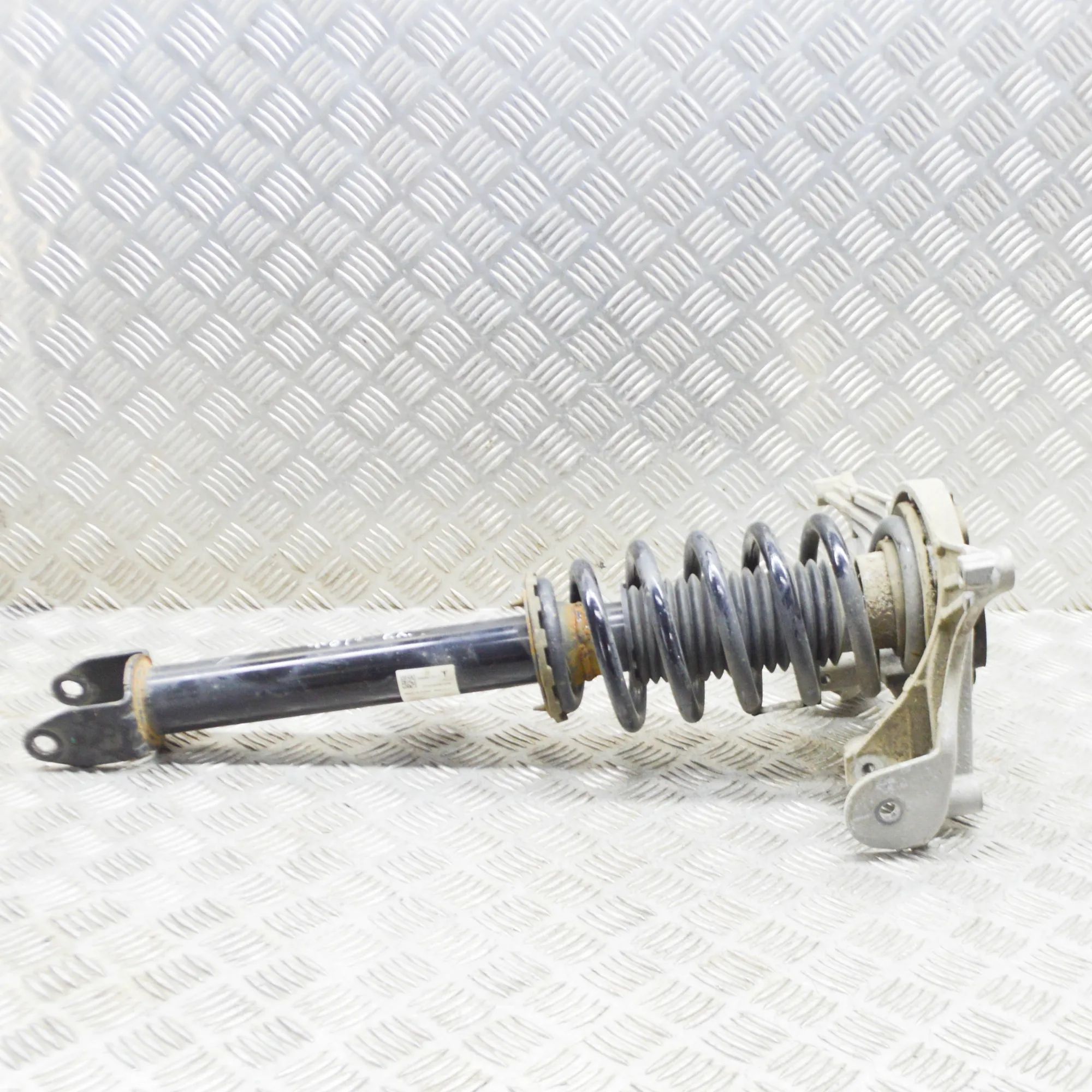 Tesla Model 3 Shock absorber — front left Shock absorber — front left — TESLA MODEL 3 (20...