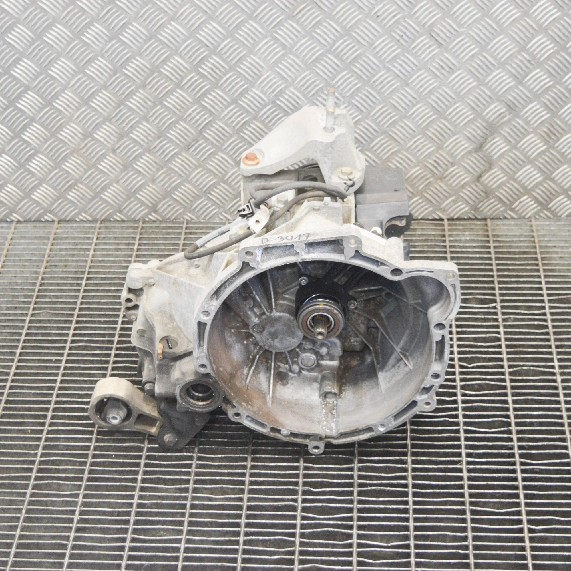 Ford Fiesta Gearbox Gearbox — FORD FIESTA (2008-2017) — T6TC1,8A6R-...